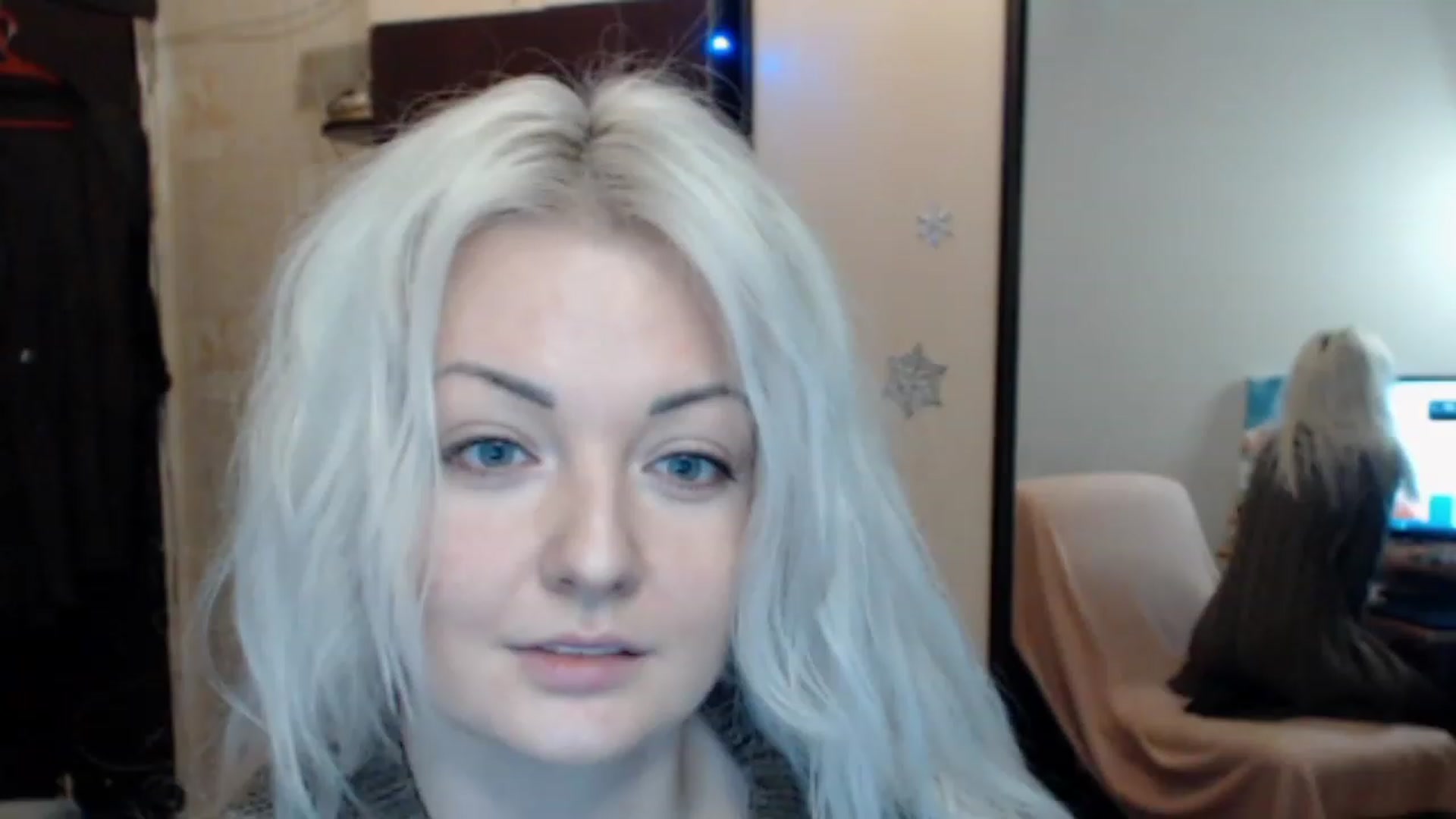 Gallery image thumbnail from BrightAlicia's myfreecams stream on, 12/24/2022, 18:25 image 3 of 20