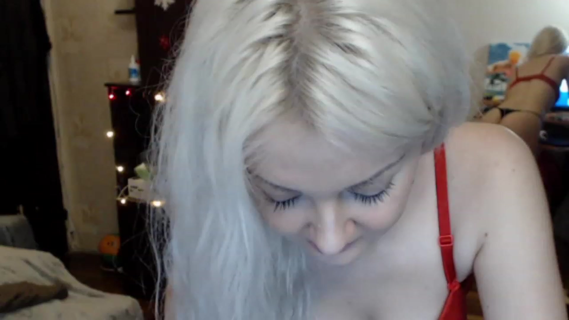 Gallery image thumbnail from BrightAlicia's myfreecams stream on, 12/24/2022, 18:25 image 6 of 20