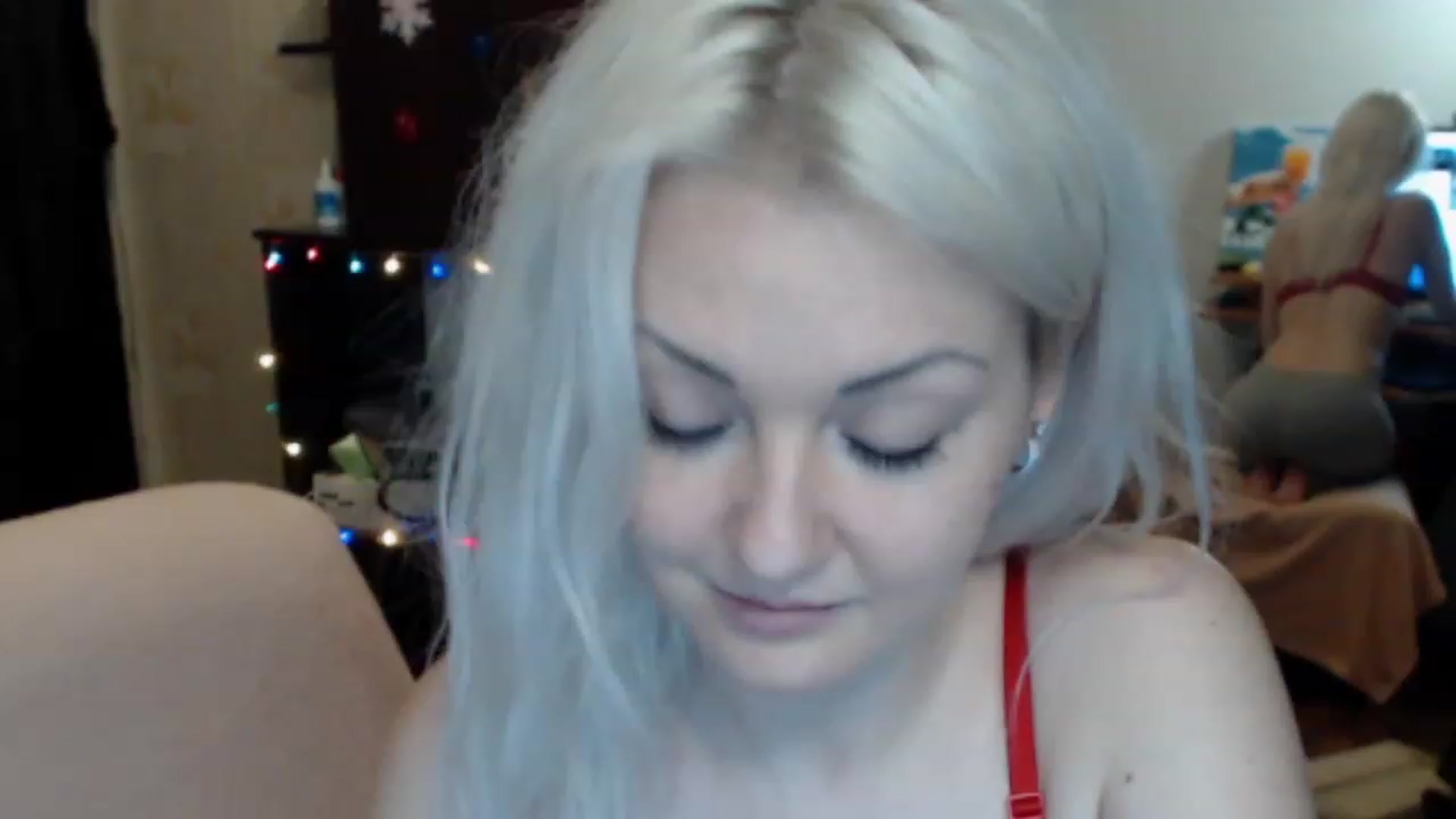 Gallery image thumbnail from BrightAlicia's myfreecams stream on, 12/24/2022, 20:22 image 7 of 20
