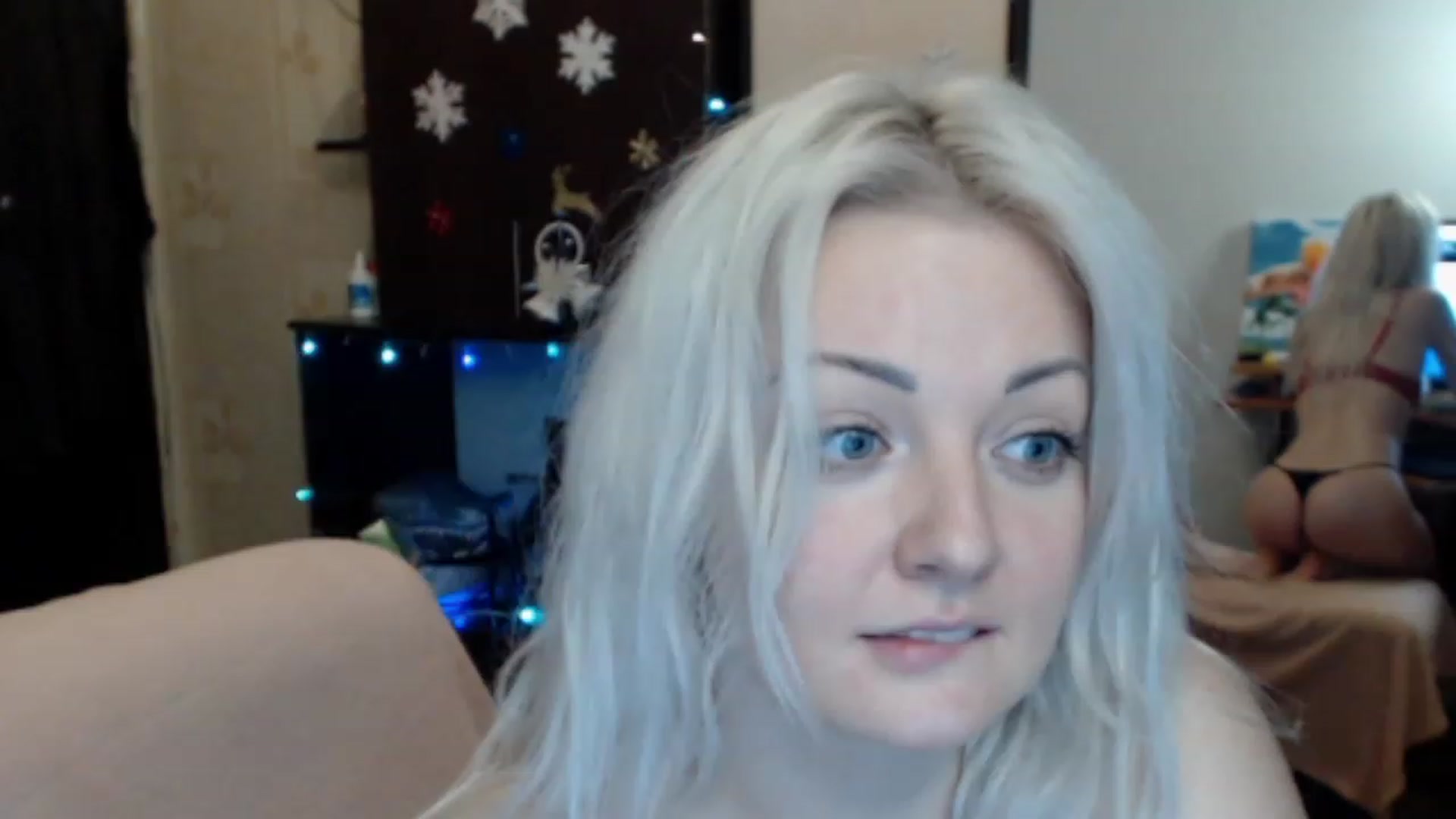 Gallery image thumbnail from BrightAlicia's myfreecams stream on, 12/24/2022, 21:28 image 1 of 20