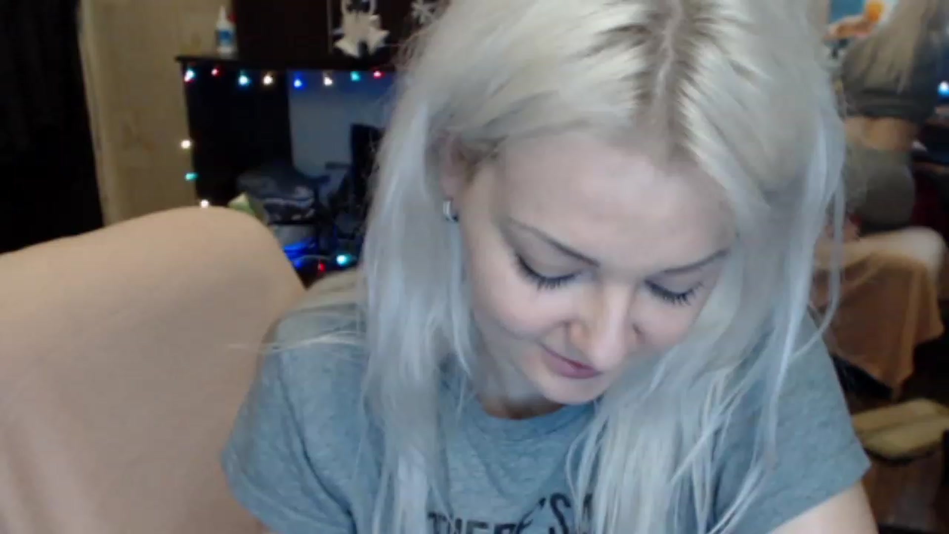 Gallery image thumbnail from BrightAlicia's myfreecams stream on, 12/24/2022, 21:28 image 4 of 20