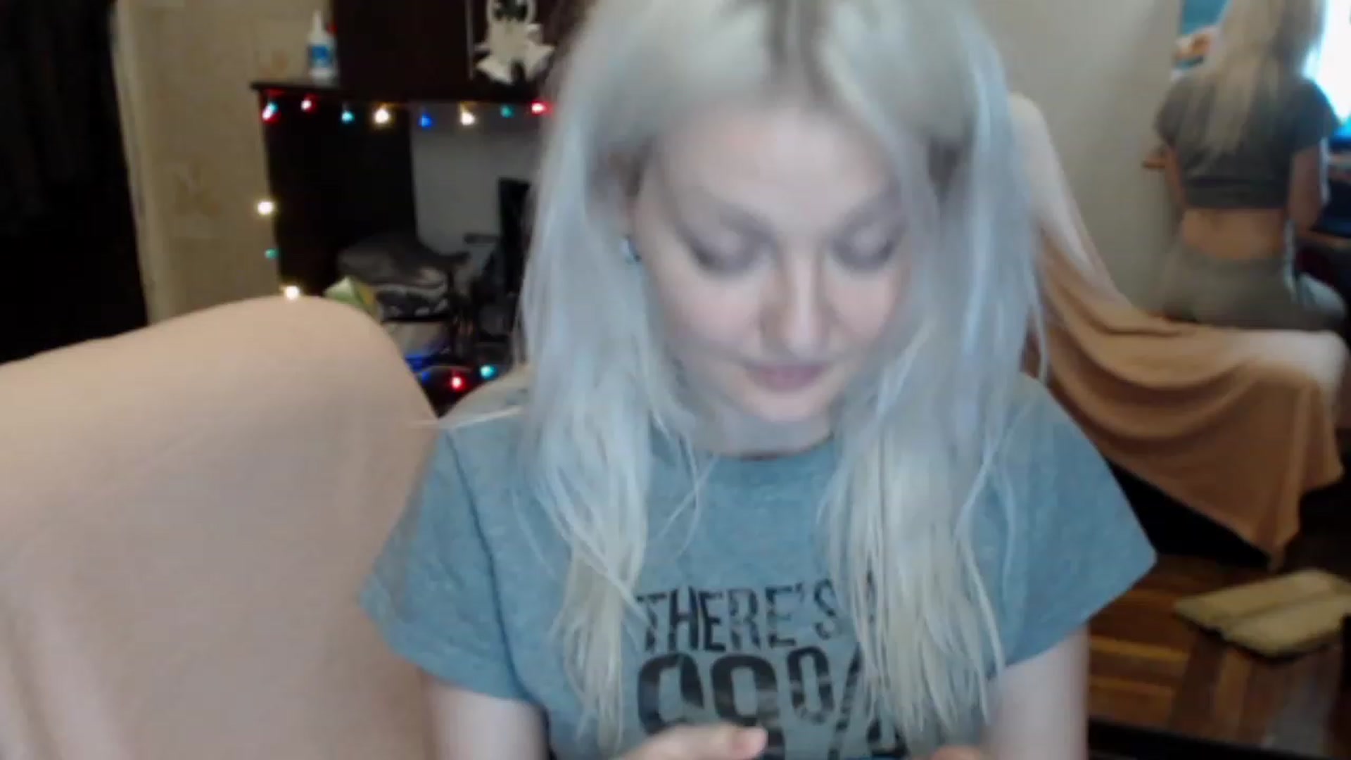 Gallery image thumbnail from BrightAlicia's myfreecams stream on, 12/24/2022, 21:28 image 5 of 20