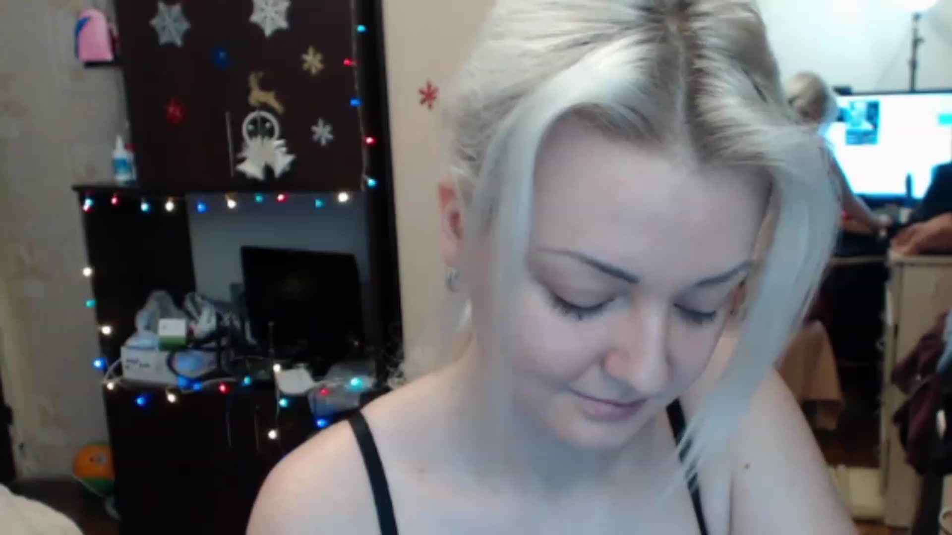 Gallery image thumbnail from BrightAlicia's myfreecams stream on, 01/02/2023, 18:23 image 17 of 20