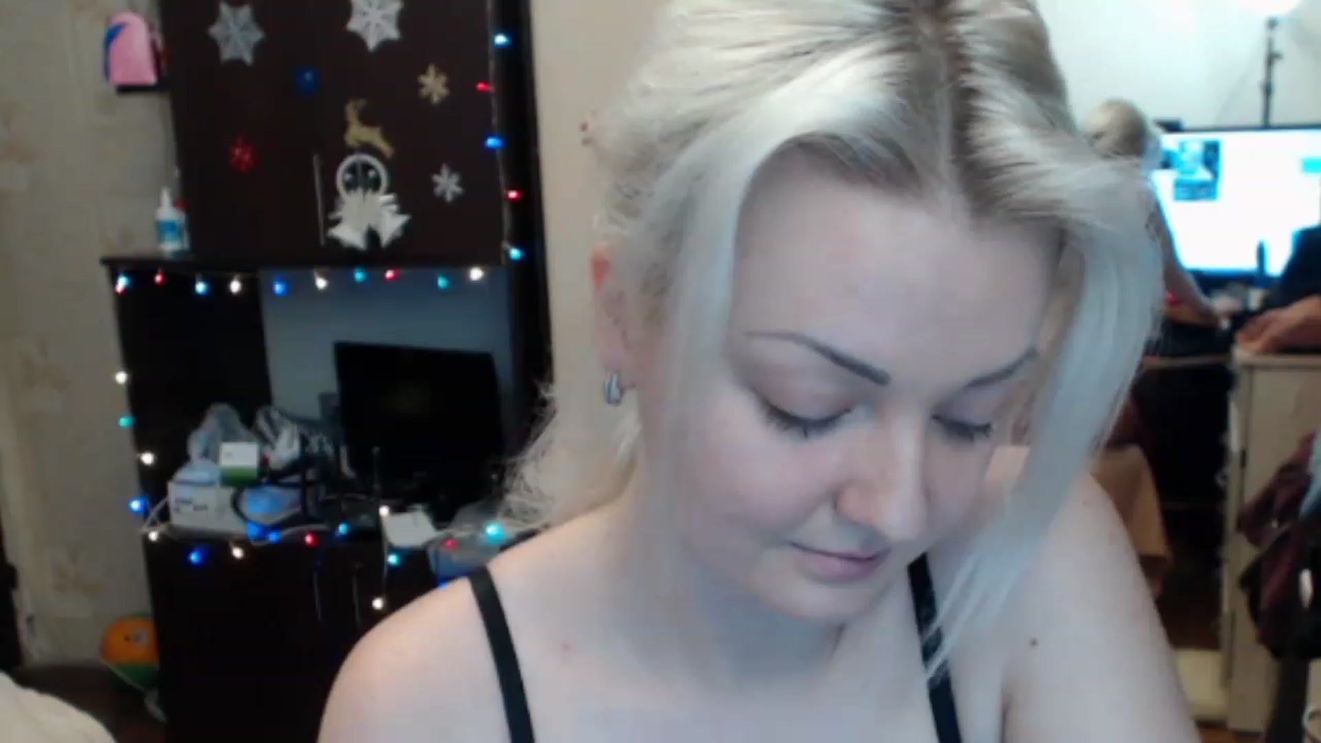 Gallery image thumbnail from BrightAlicia's myfreecams stream on, 01/02/2023, 18:23 image 15 of 20
