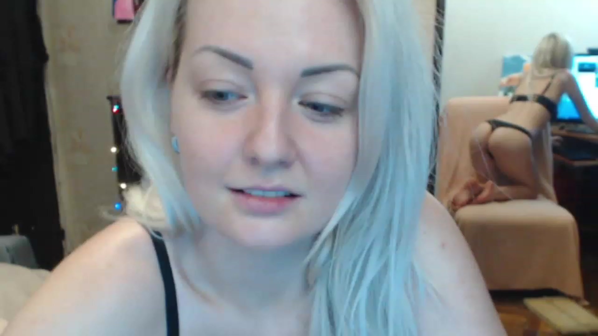 Gallery image thumbnail from BrightAlicia's myfreecams stream on, 01/02/2023, 20:32 image 11 of 20