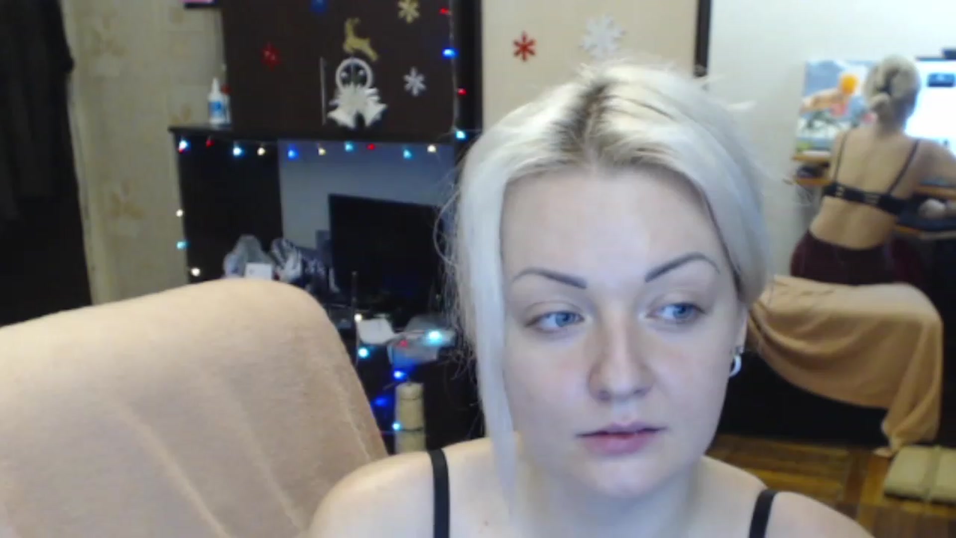 Gallery image thumbnail from BrightAlicia's myfreecams stream on, 01/02/2023, 20:32 image 4 of 20