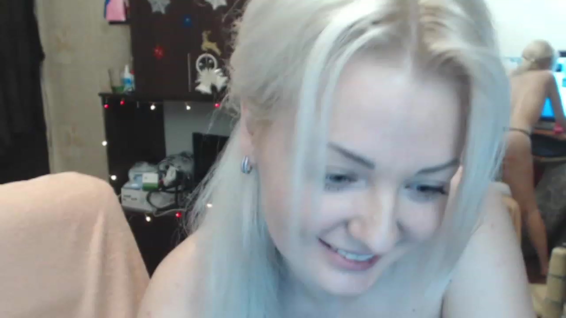 Gallery image thumbnail from BrightAlicia's myfreecams stream on, 01/05/2023, 17:49 image 8 of 20