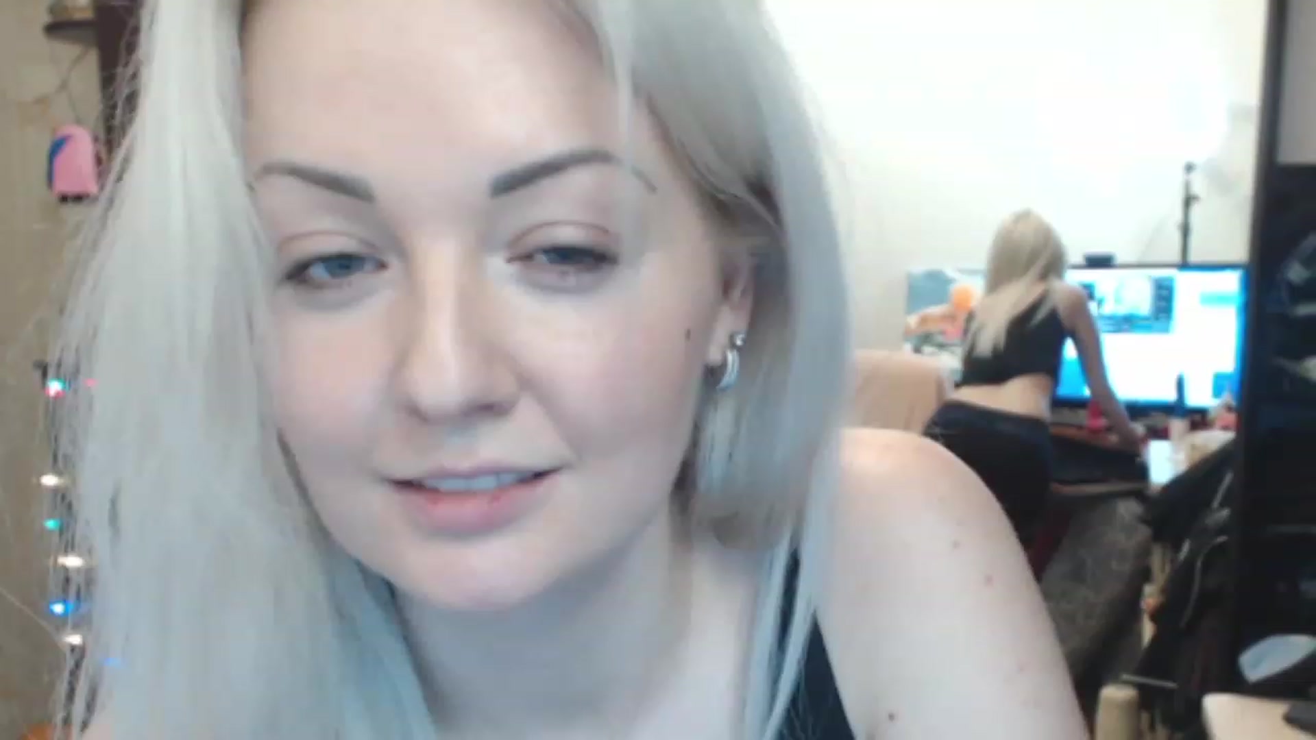 Gallery image thumbnail from BrightAlicia's myfreecams stream on, 01/05/2023, 18:41 image 15 of 20