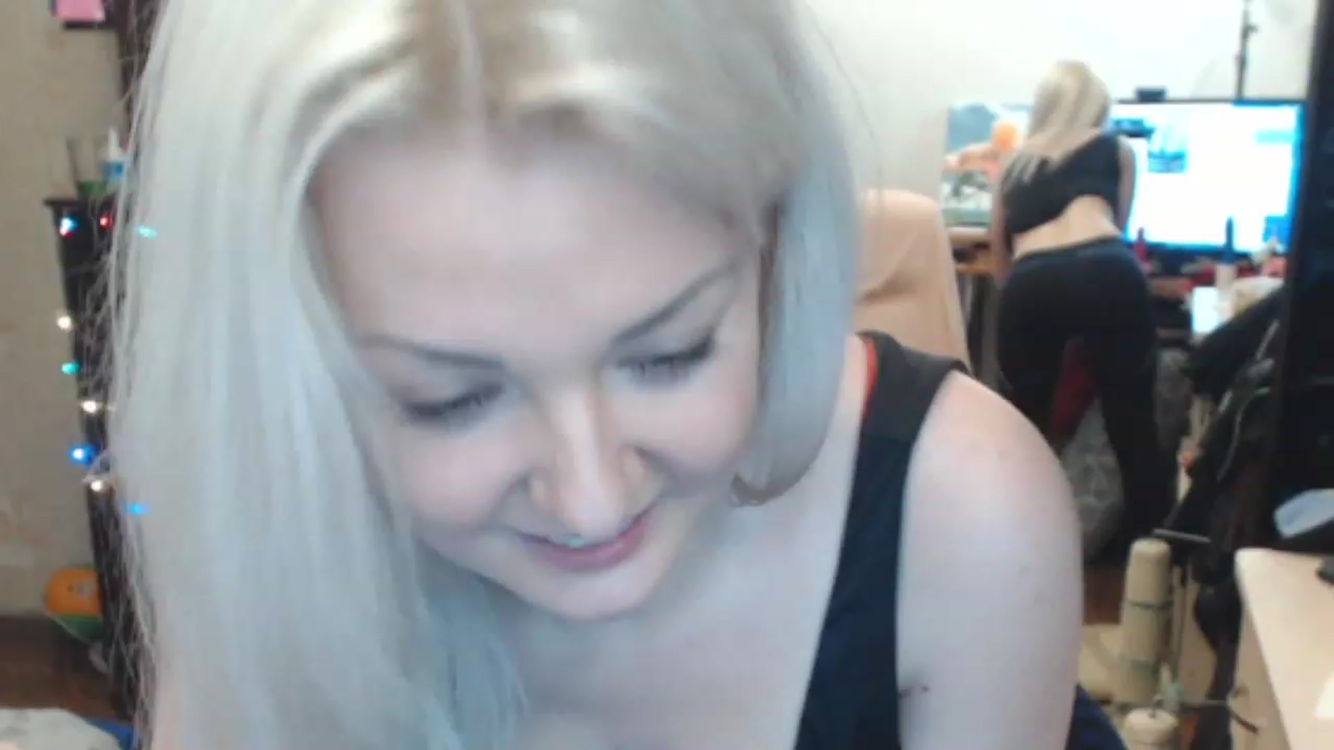 Gallery image thumbnail from BrightAlicia's myfreecams stream on, 01/05/2023, 18:41 image 8 of 20