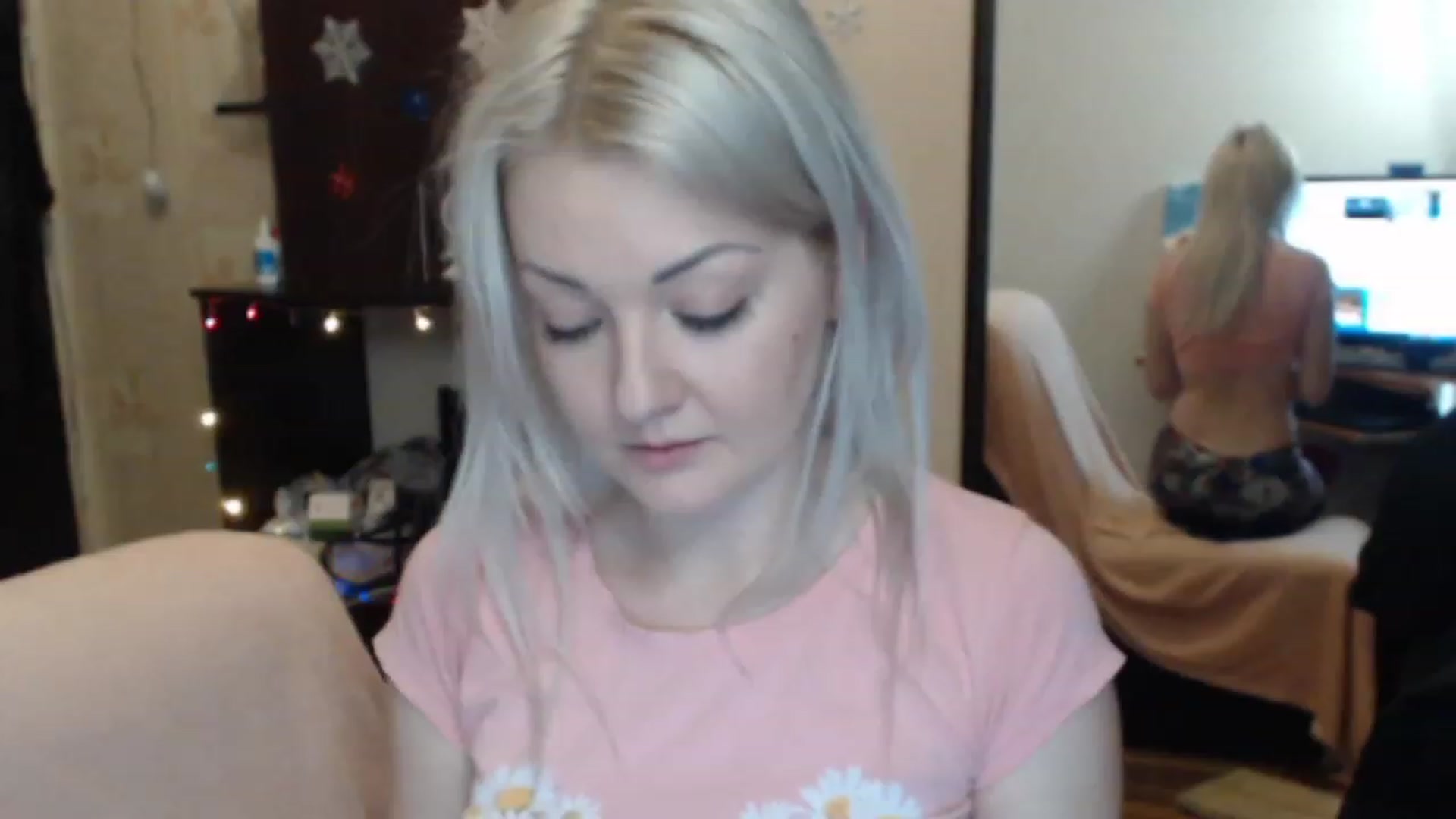 Gallery image thumbnail from BrightAlicia's myfreecams stream on, 01/07/2023, 15:35 image 5 of 20