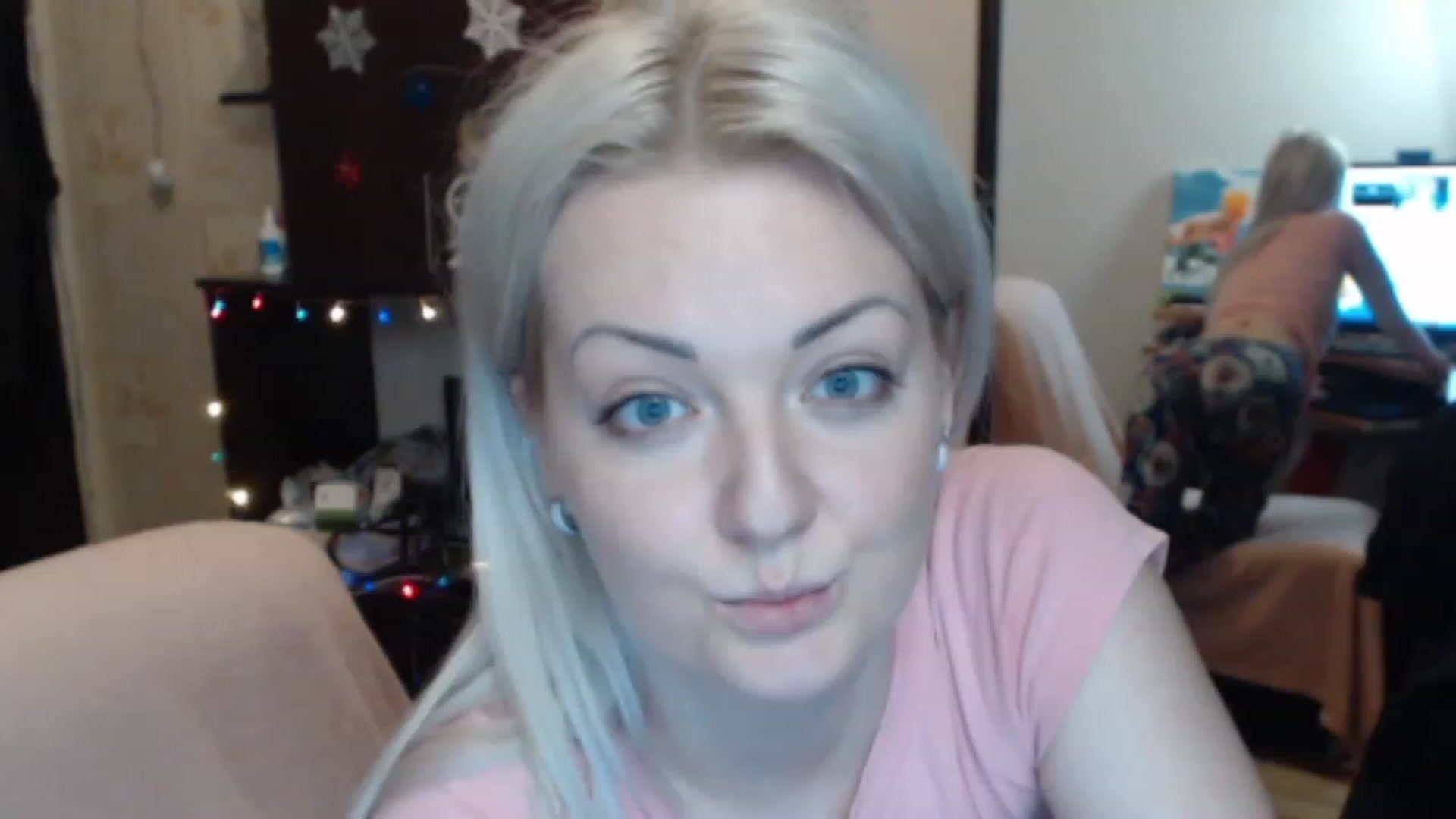 Gallery image thumbnail from BrightAlicia's myfreecams stream on, 01/07/2023, 15:35 image 1 of 20