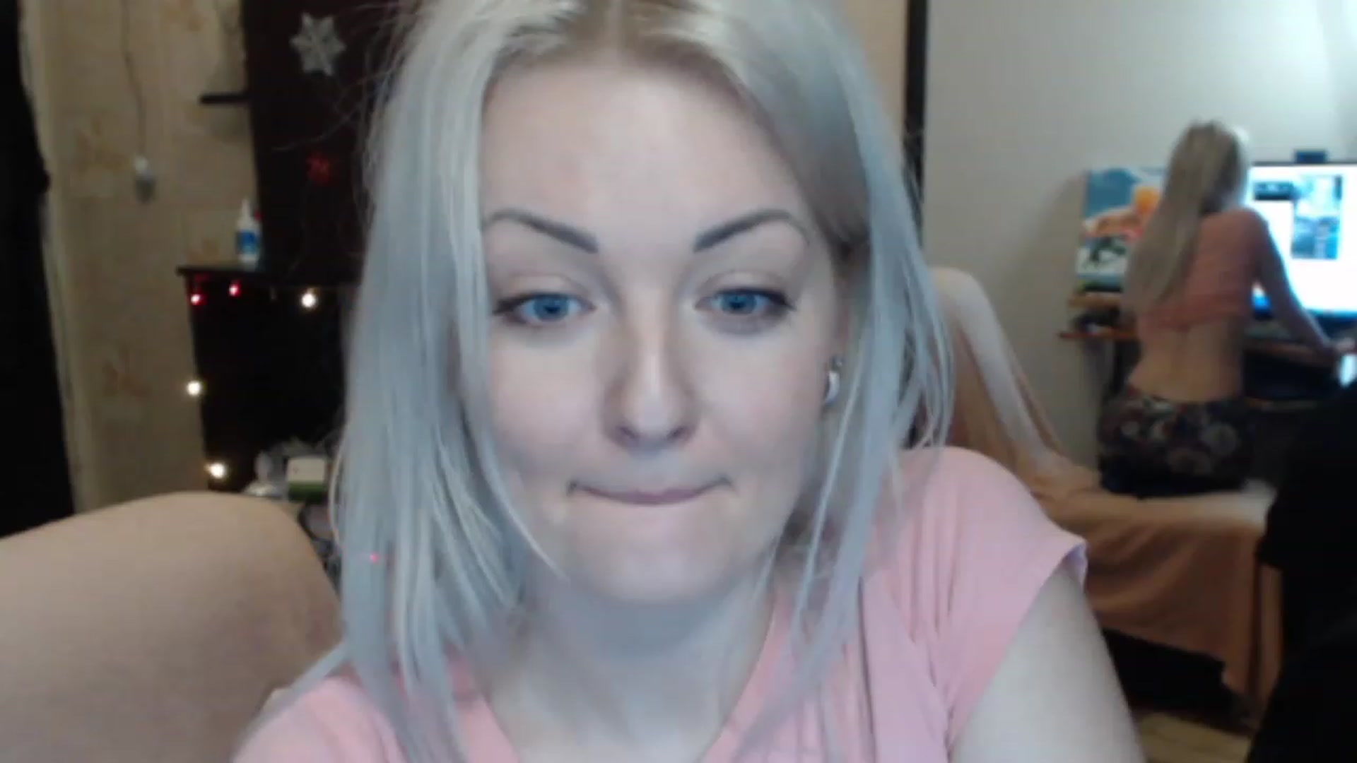 Gallery image thumbnail from BrightAlicia's myfreecams stream on, 01/07/2023, 15:35 image 7 of 20
