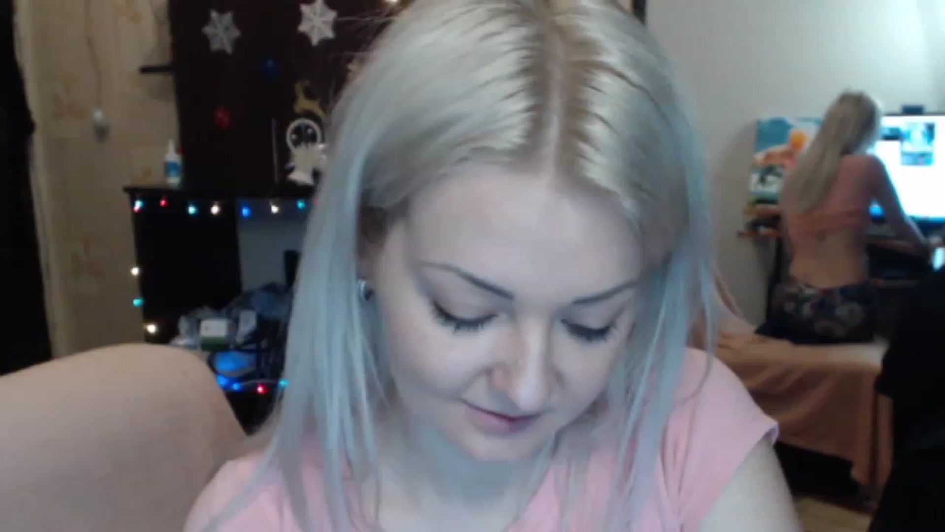 Gallery image thumbnail from BrightAlicia's myfreecams stream on, 01/07/2023, 15:35 image 12 of 20