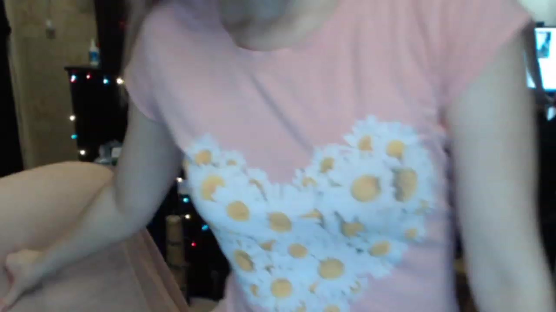 Gallery image thumbnail from BrightAlicia's myfreecams stream on, 01/07/2023, 15:35 image 15 of 20