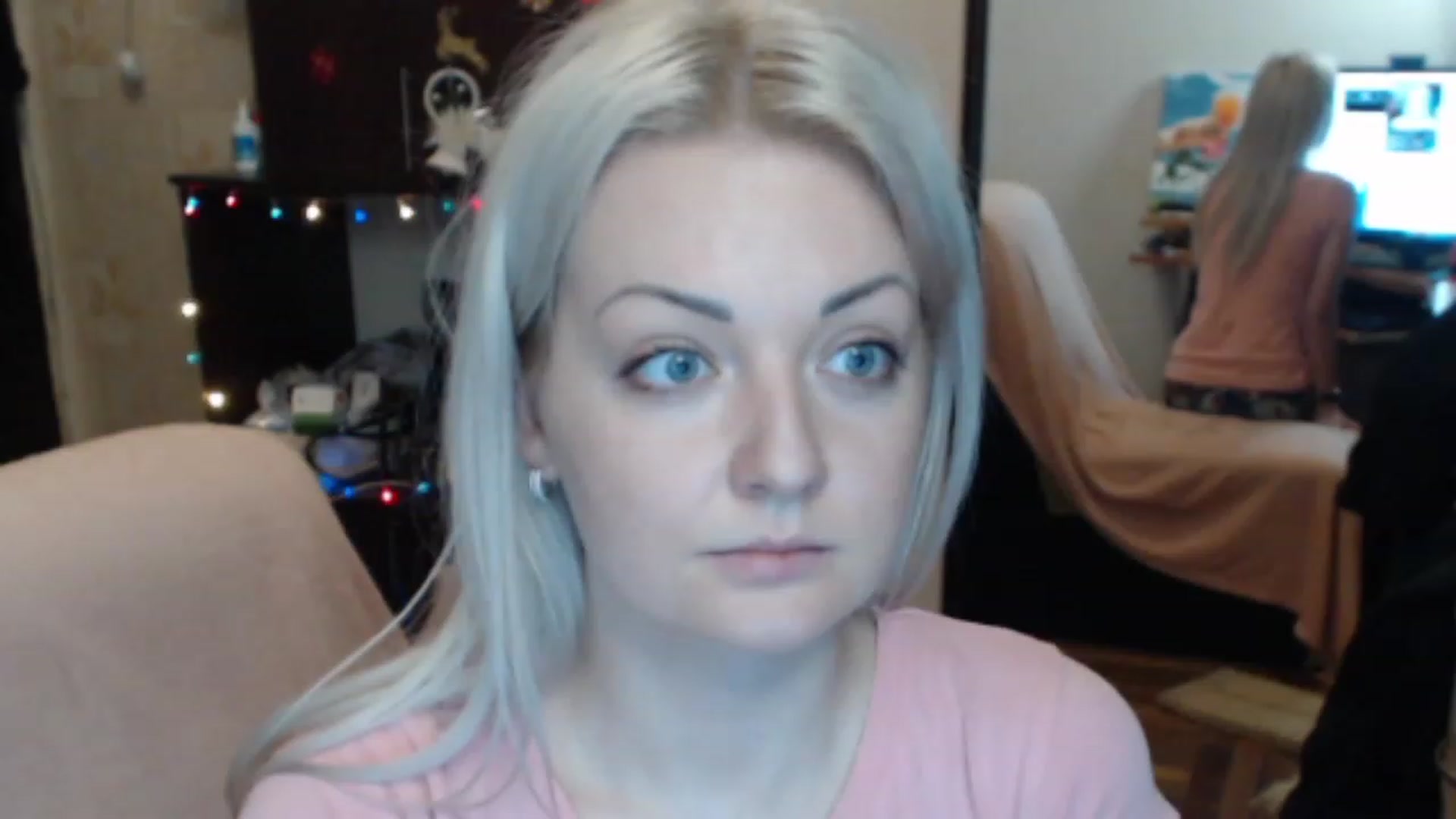 Gallery image thumbnail from BrightAlicia's myfreecams stream on, 01/07/2023, 15:35 image 16 of 20