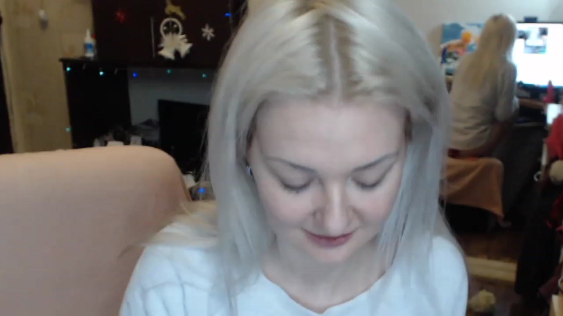 Gallery image thumbnail from BrightAlicia's myfreecams stream on, 01/08/2023, 22:28 image 8 of 20