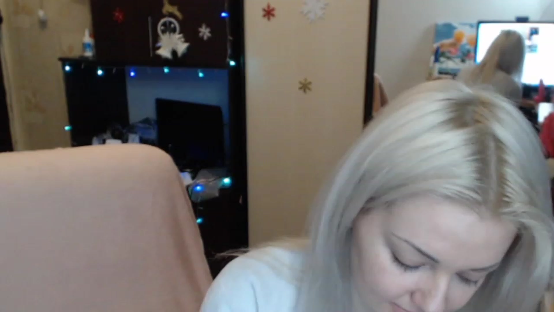 Gallery image thumbnail from BrightAlicia's myfreecams stream on, 01/08/2023, 22:28 image 7 of 20