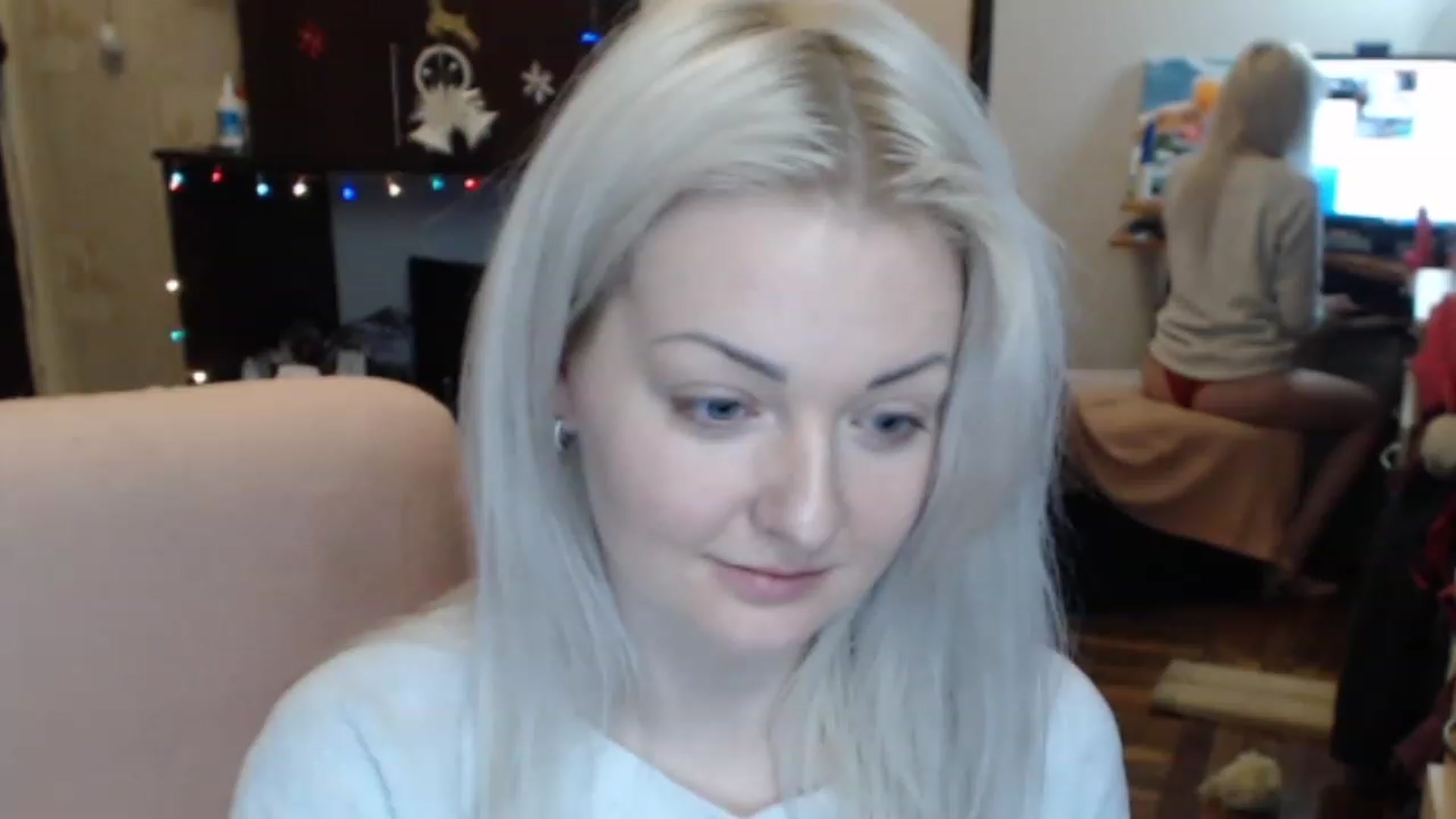 Gallery image thumbnail from BrightAlicia's myfreecams stream on, 01/08/2023, 22:28 image 6 of 20