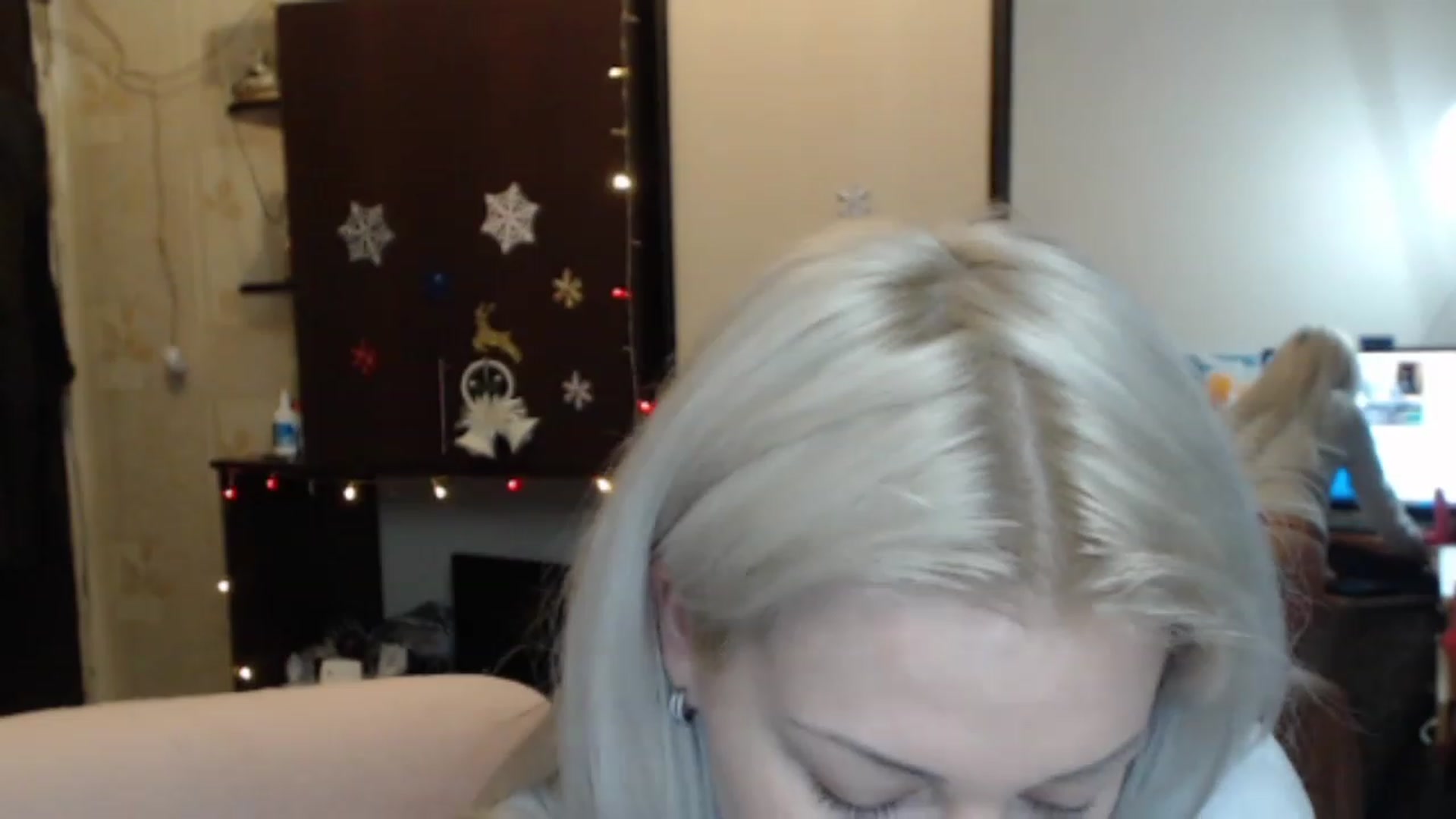 Gallery image thumbnail from BrightAlicia's myfreecams stream on, 01/08/2023, 22:28 image 16 of 20