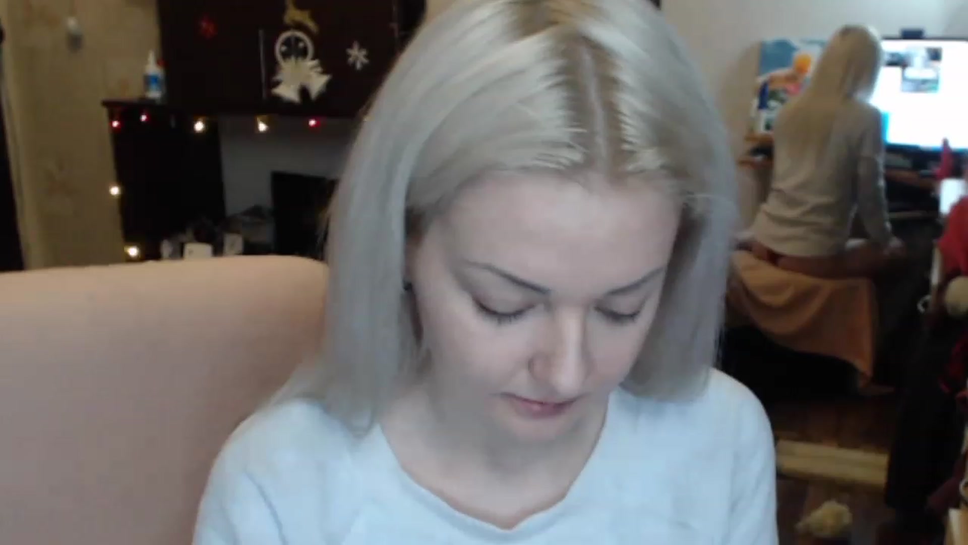 Gallery image thumbnail from BrightAlicia's myfreecams stream on, 01/08/2023, 22:28 image 12 of 20