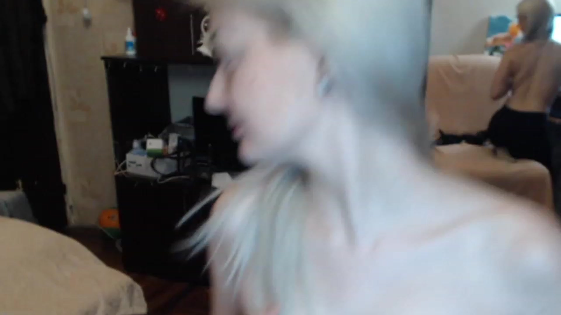 Gallery image thumbnail from BrightAlicia's myfreecams stream on, 01/15/2023, 19:26 image 16 of 20