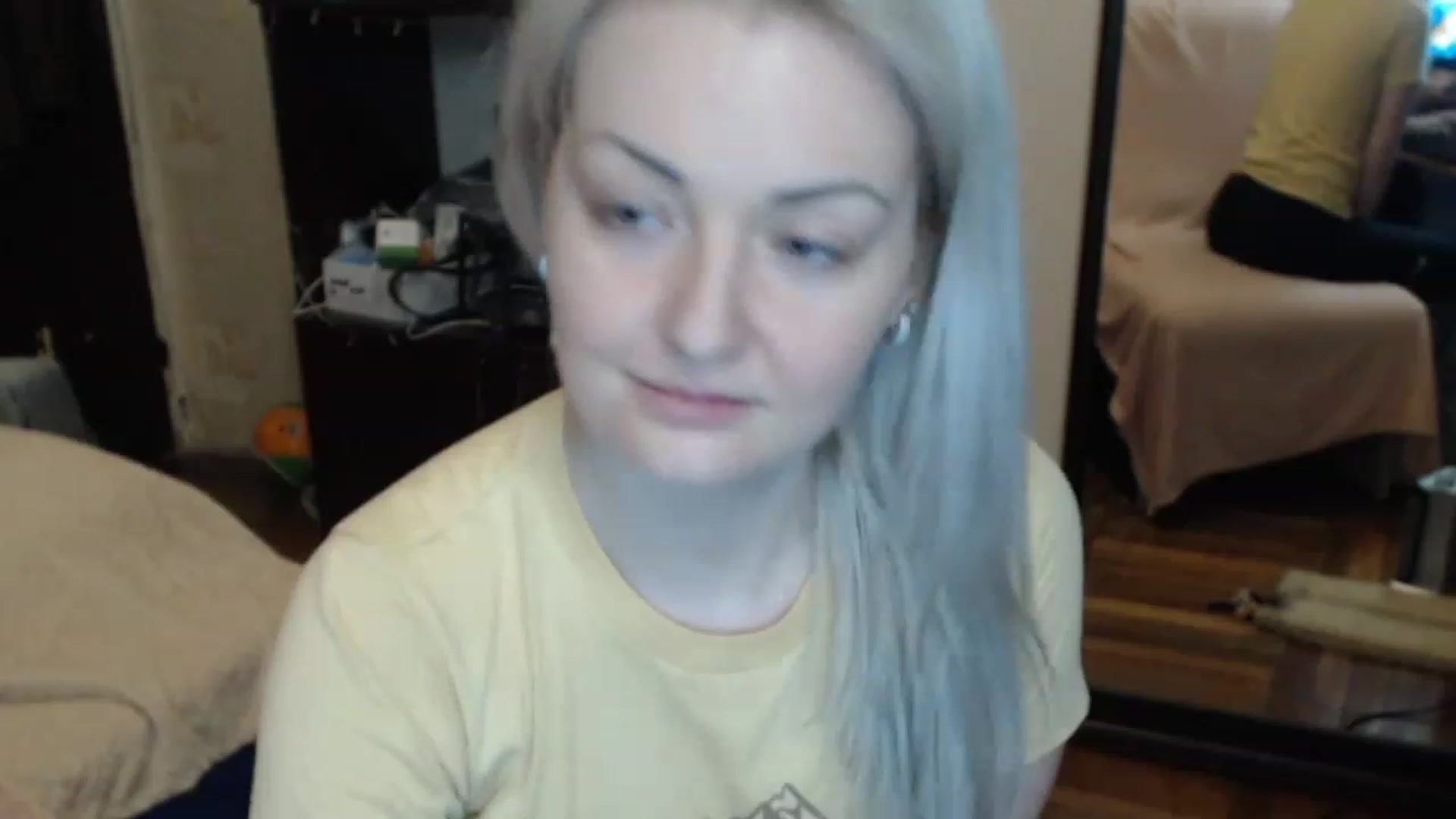 Gallery image thumbnail from BrightAlicia's myfreecams stream on, 01/15/2023, 19:26 image 17 of 20