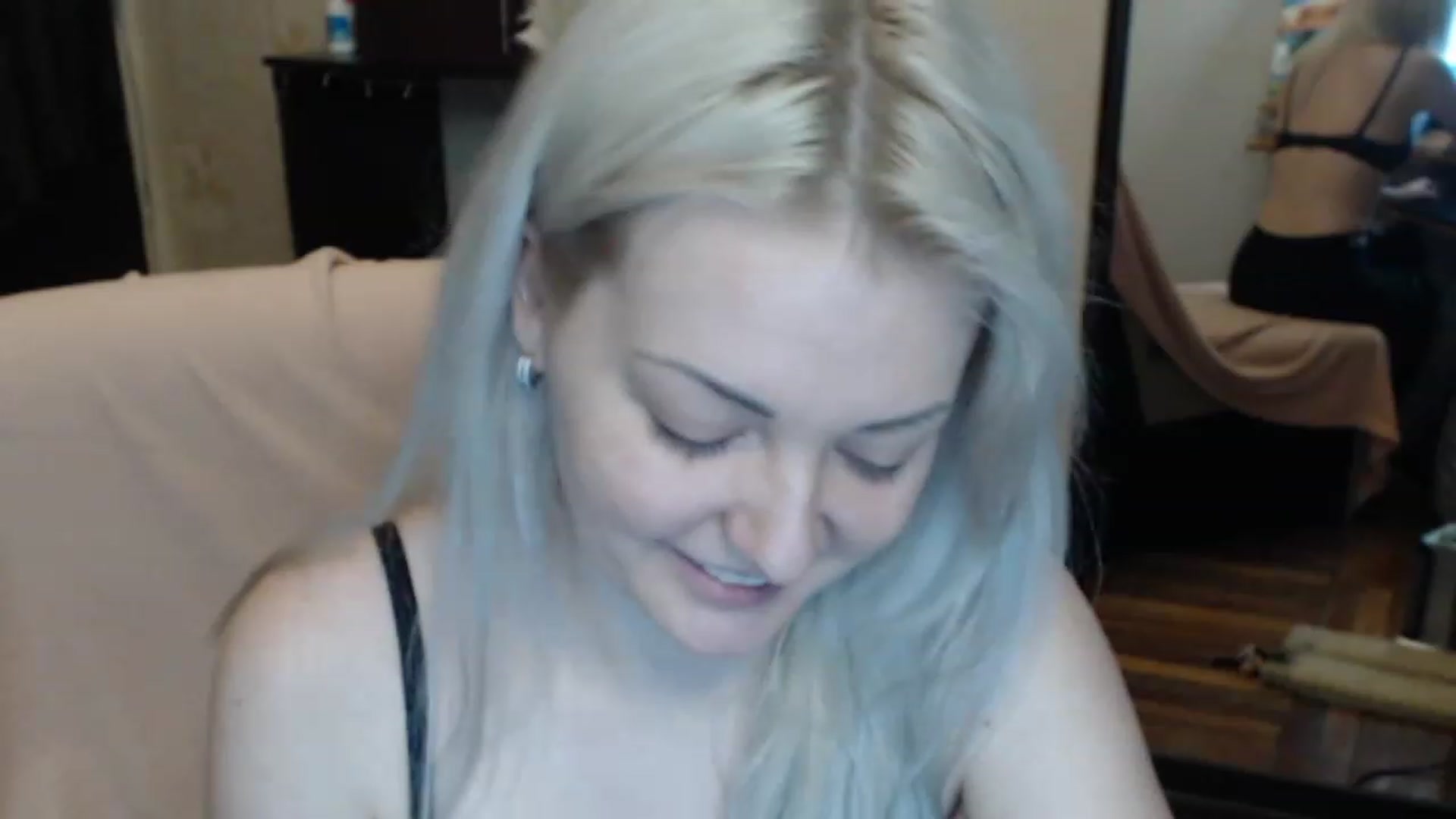 Gallery image thumbnail from BrightAlicia's myfreecams stream on, 01/15/2023, 19:26 image 3 of 20
