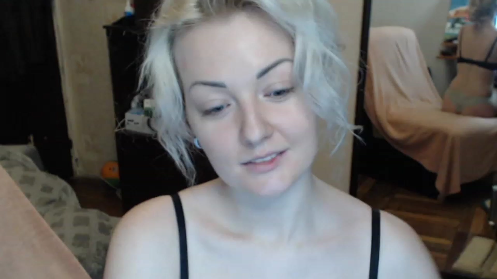 Gallery image thumbnail from BrightAlicia's myfreecams stream on, 01/22/2023, 19:39 image 11 of 20