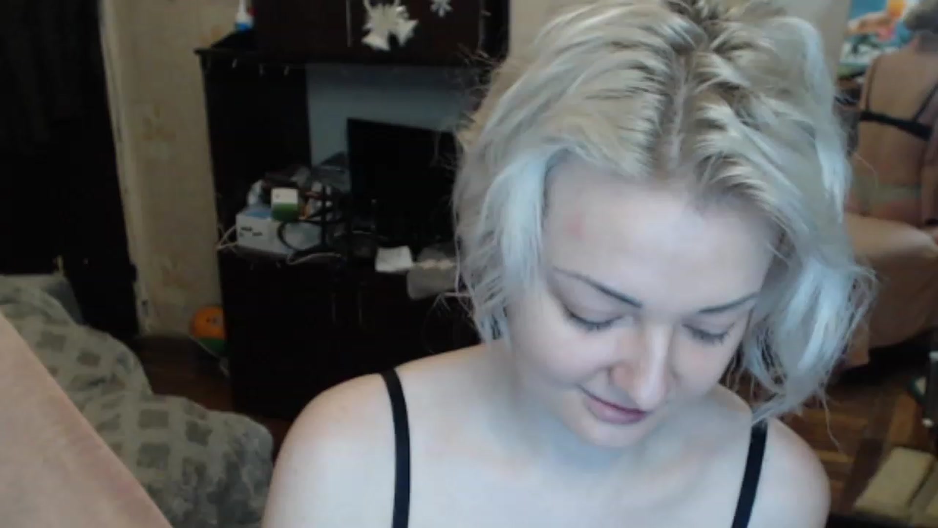 Gallery image thumbnail from BrightAlicia's myfreecams stream on, 01/22/2023, 19:39 image 13 of 20