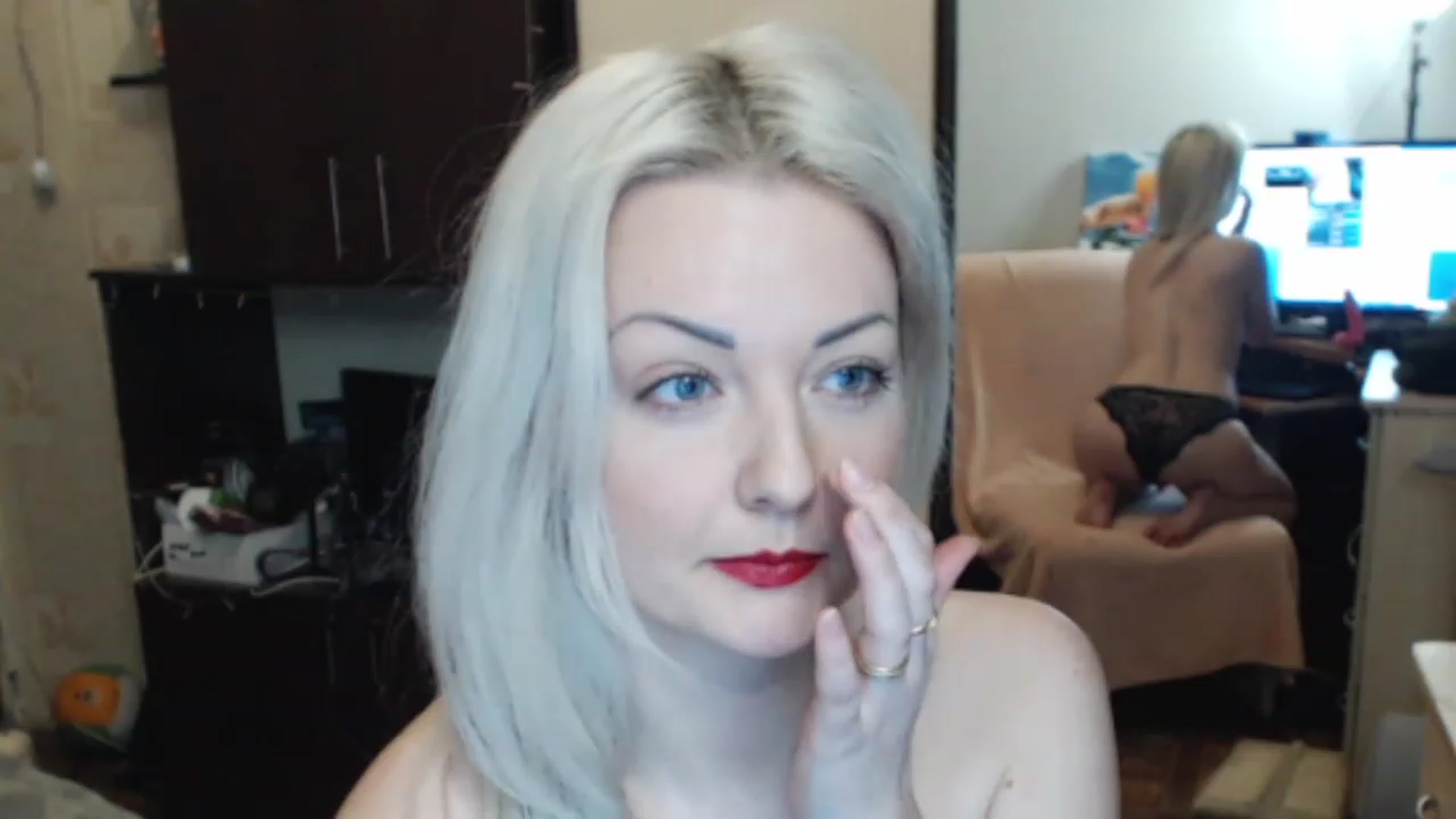 Gallery image thumbnail from BrightAlicia's myfreecams stream on, 02/25/2023, 21:27 image 4 of 20