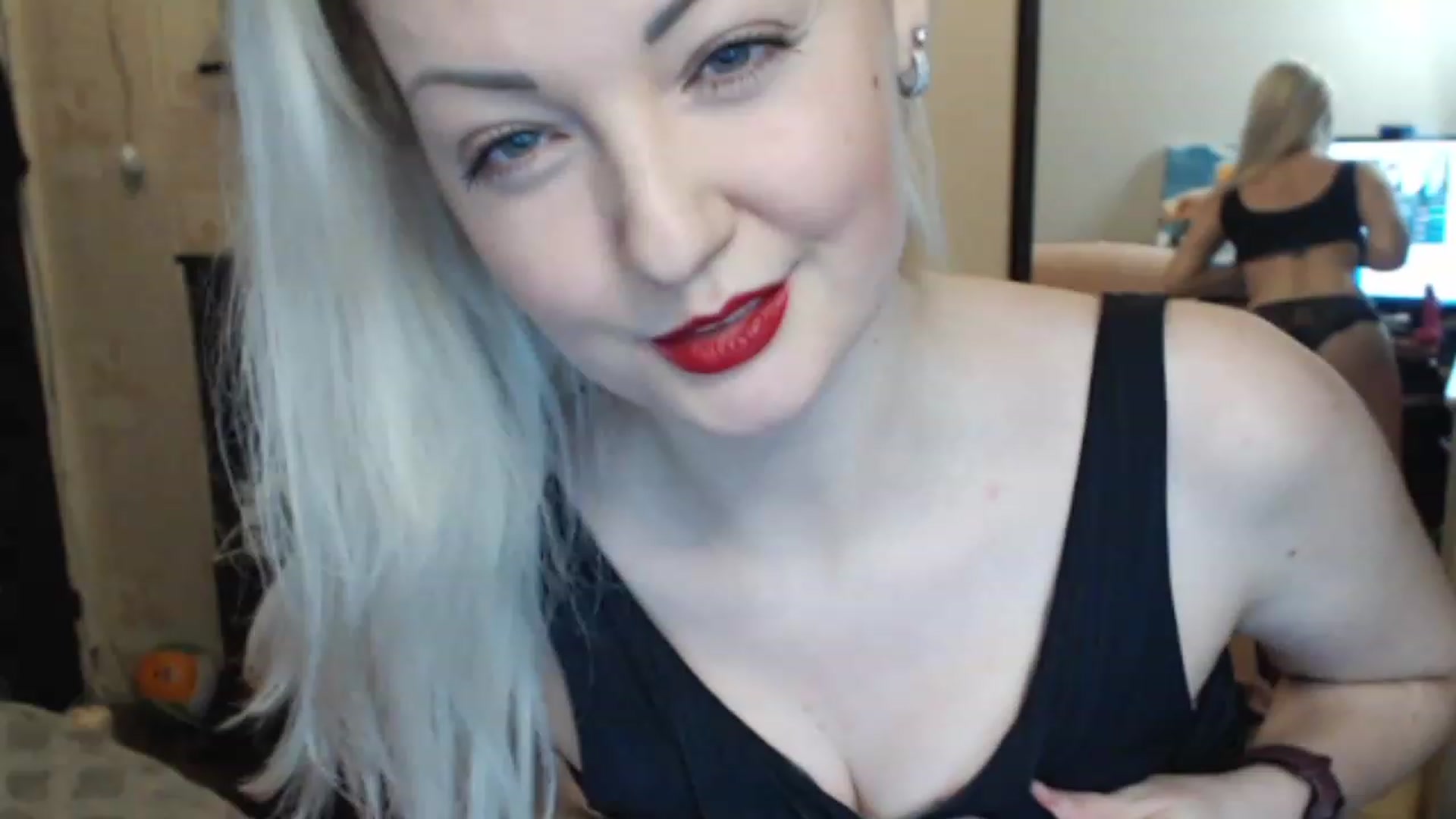 Gallery image thumbnail from BrightAlicia's myfreecams stream on, 02/25/2023, 21:27 image 5 of 20