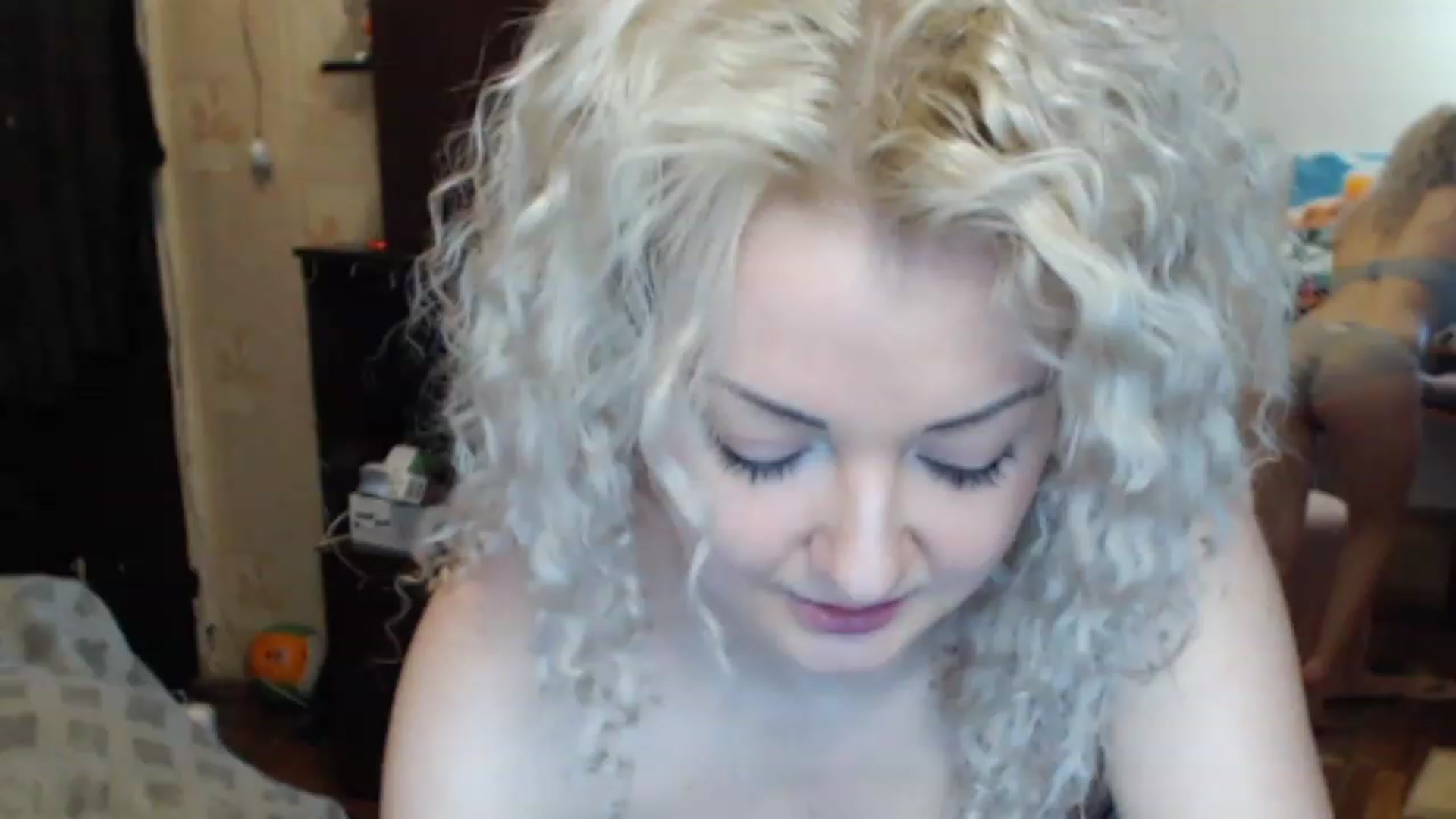 Gallery image thumbnail from BrightAlicia's myfreecams stream on, 03/13/2023, 13:04 image 15 of 20