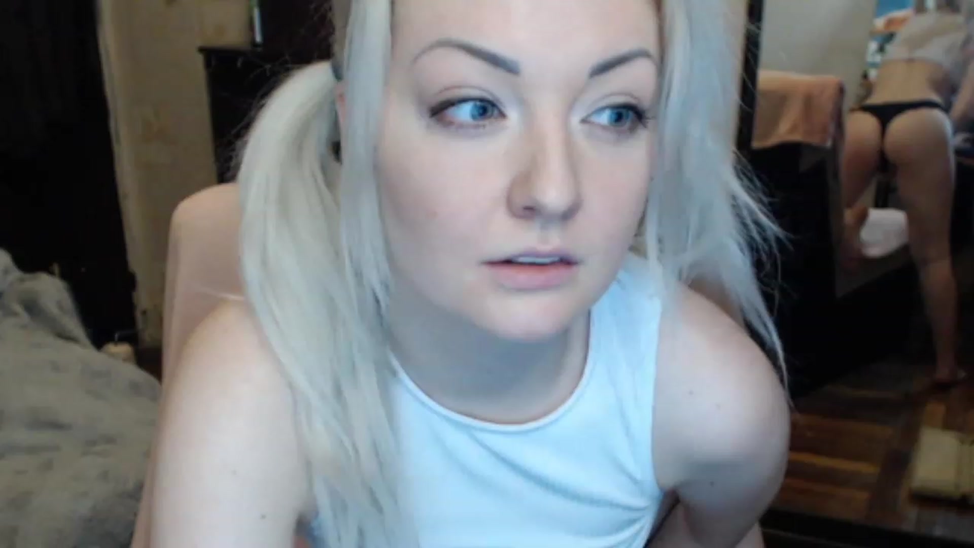 Gallery image thumbnail from BrightAlicia's myfreecams stream on, 03/26/2023, 12:31 image 10 of 20