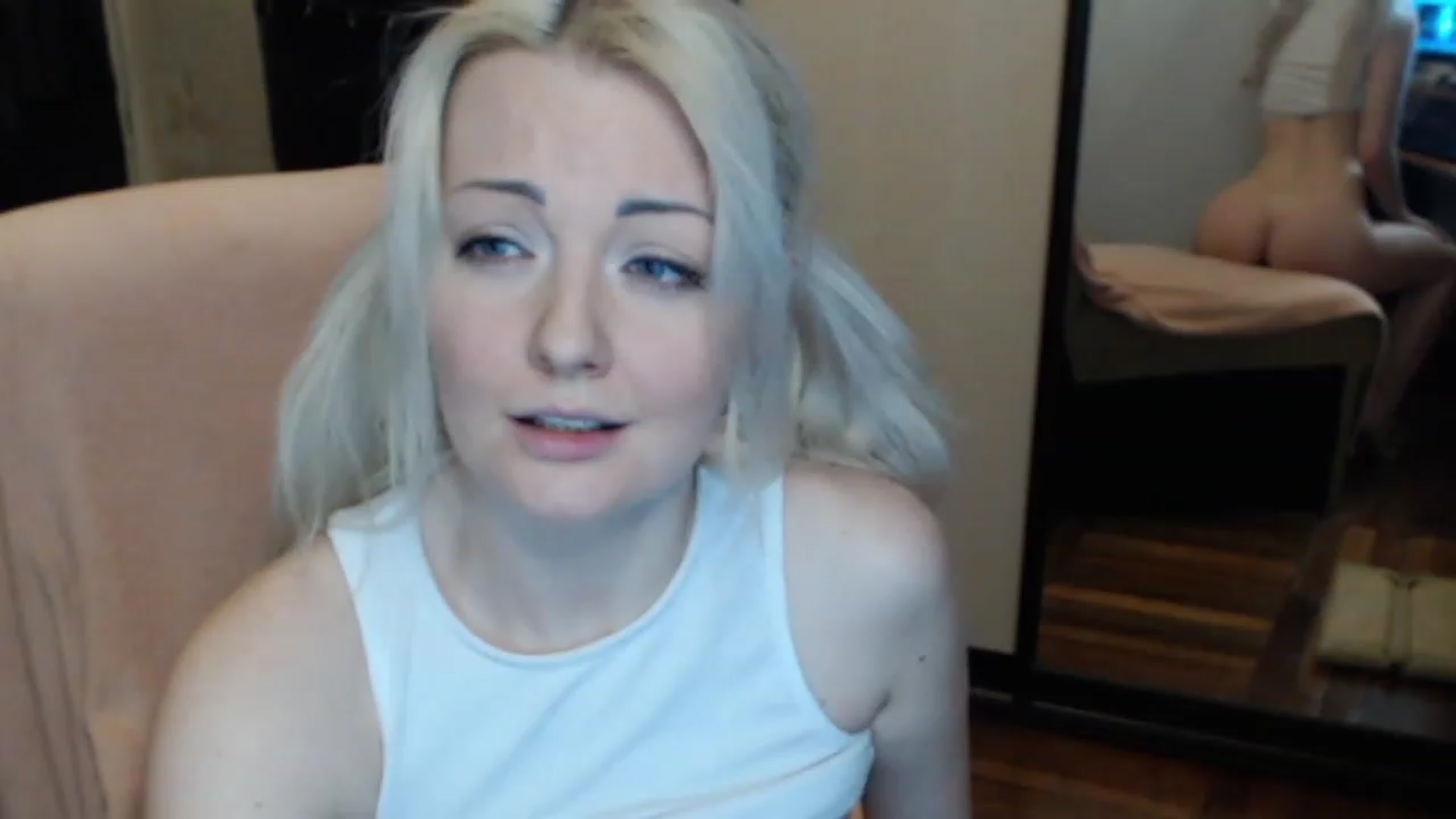 Gallery image thumbnail from BrightAlicia's myfreecams stream on, 03/26/2023, 12:31 image 18 of 20