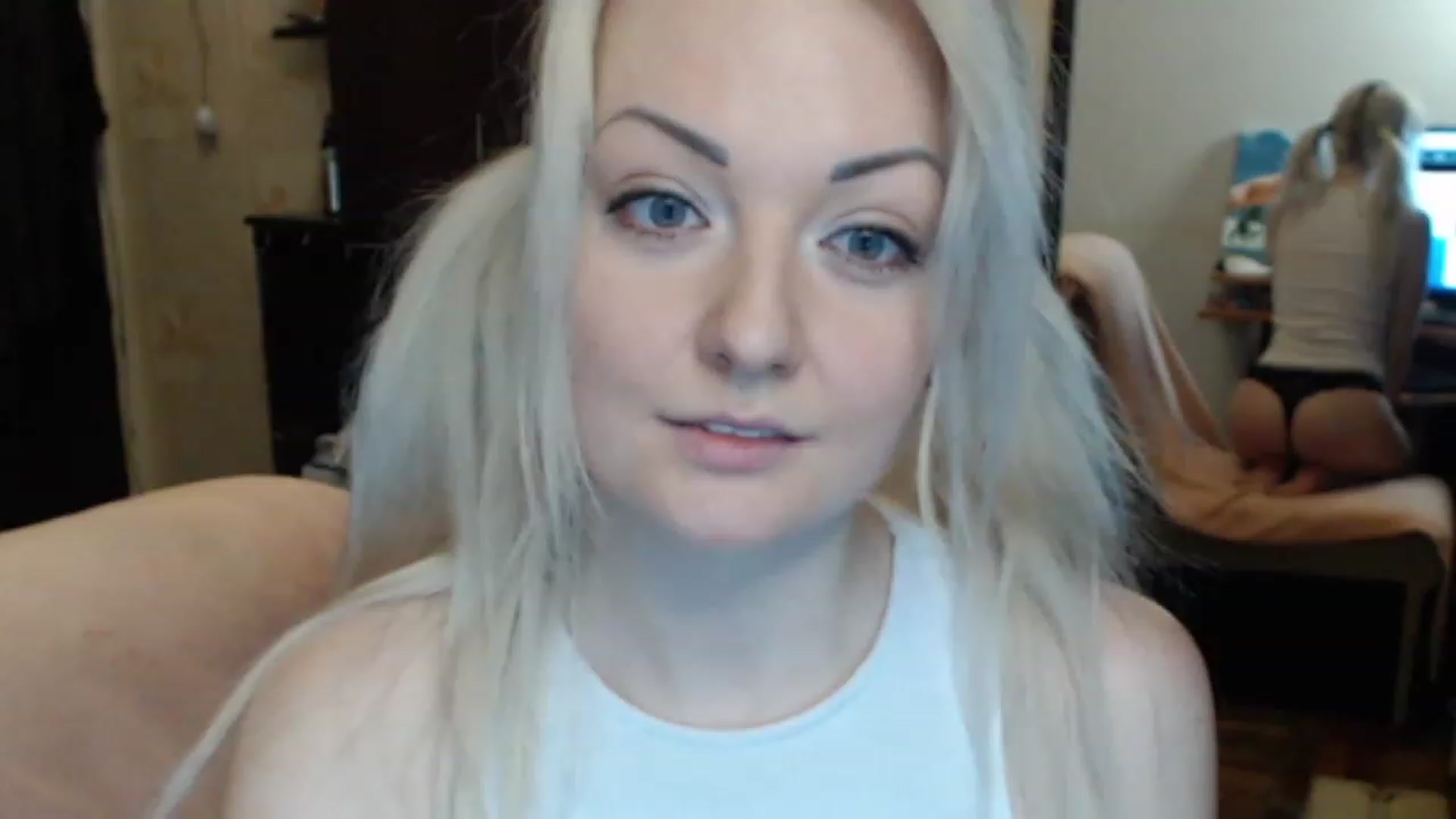 Gallery image thumbnail from BrightAlicia's myfreecams stream on, 03/26/2023, 13:23 image 4 of 20