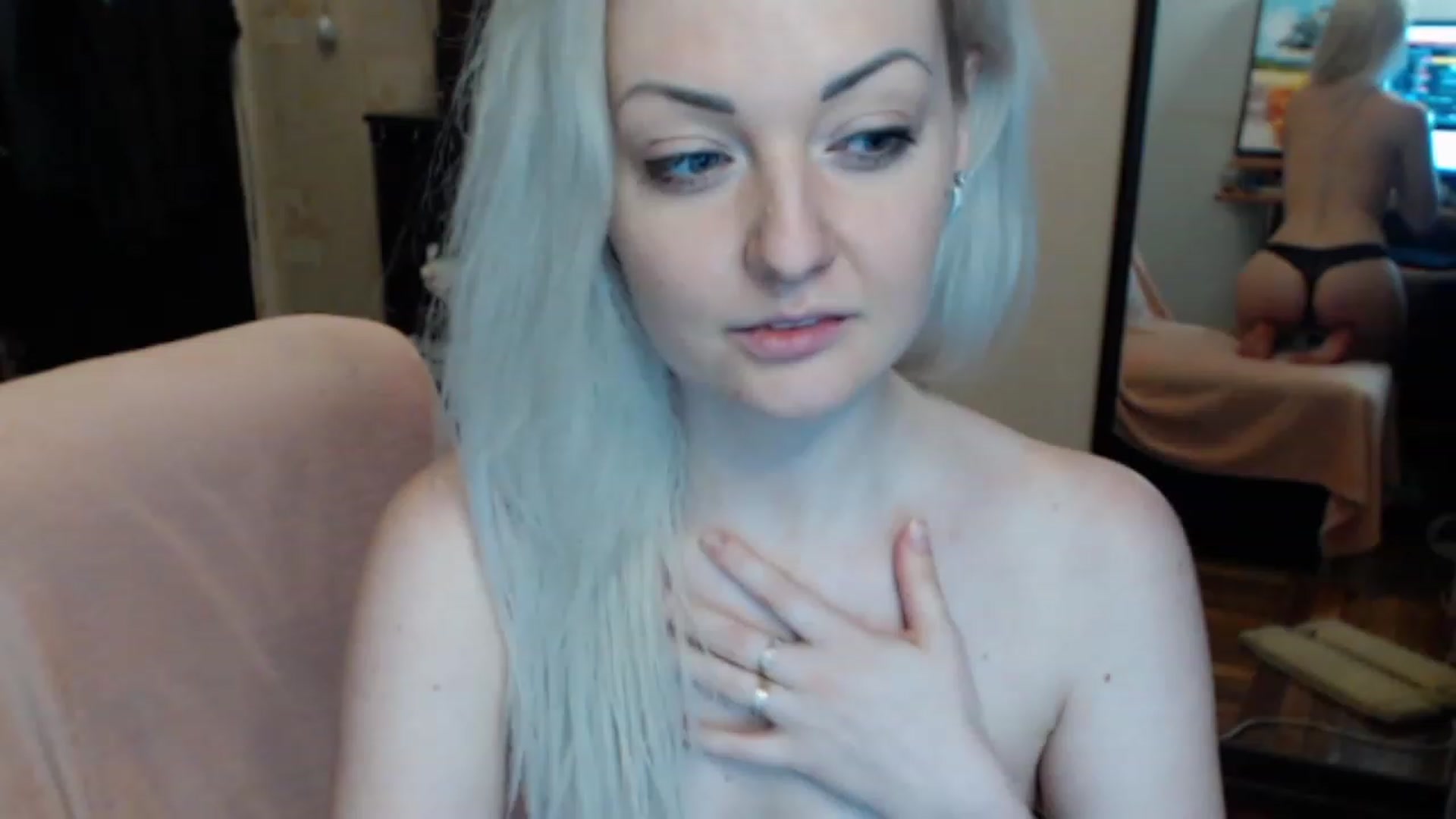 Gallery image thumbnail from BrightAlicia's myfreecams stream on, 04/16/2023, 13:51 image 11 of 20