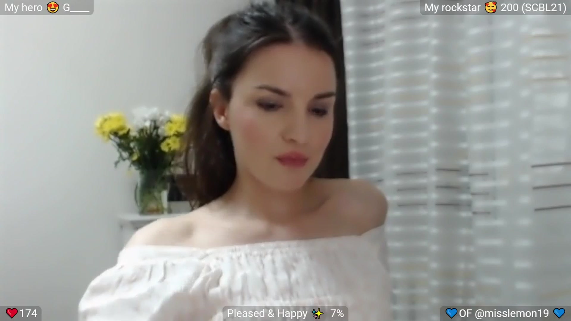 Gallery image thumbnail from BrightEyes's myfreecams stream on, 09/11/2025, 21:14 image 16 of 20