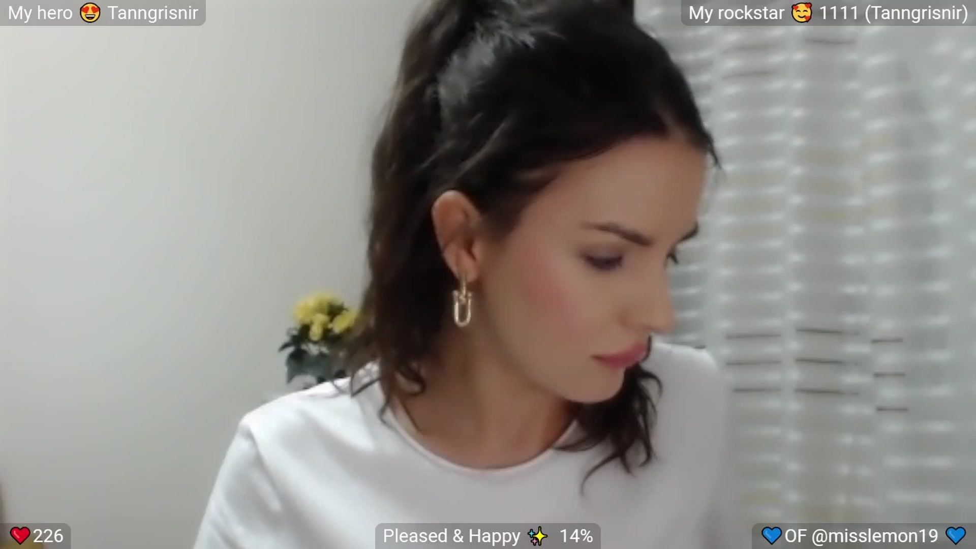 Gallery image thumbnail from BrightEyes's myfreecams stream on, 09/19/2025, 22:06 image 14 of 20