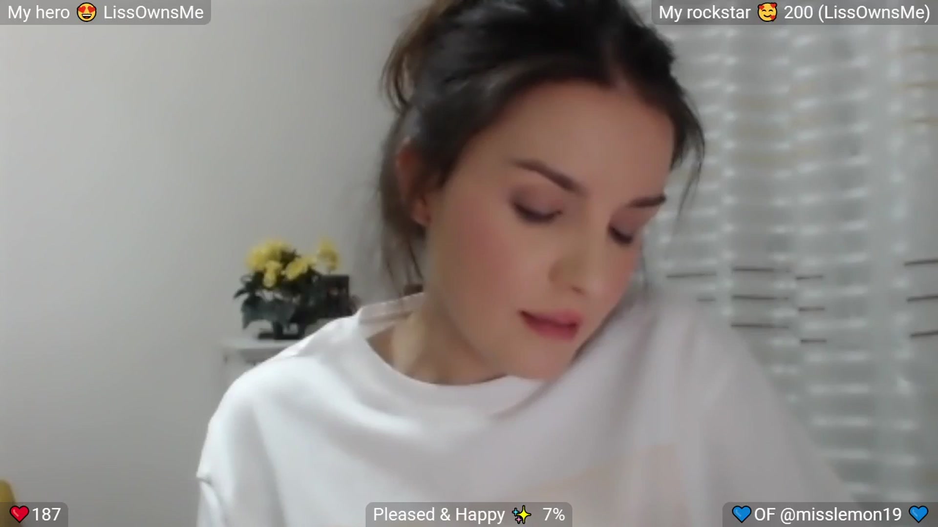 Gallery image thumbnail from BrightEyes's myfreecams stream on, 09/21/2025, 23:57 image 7 of 20