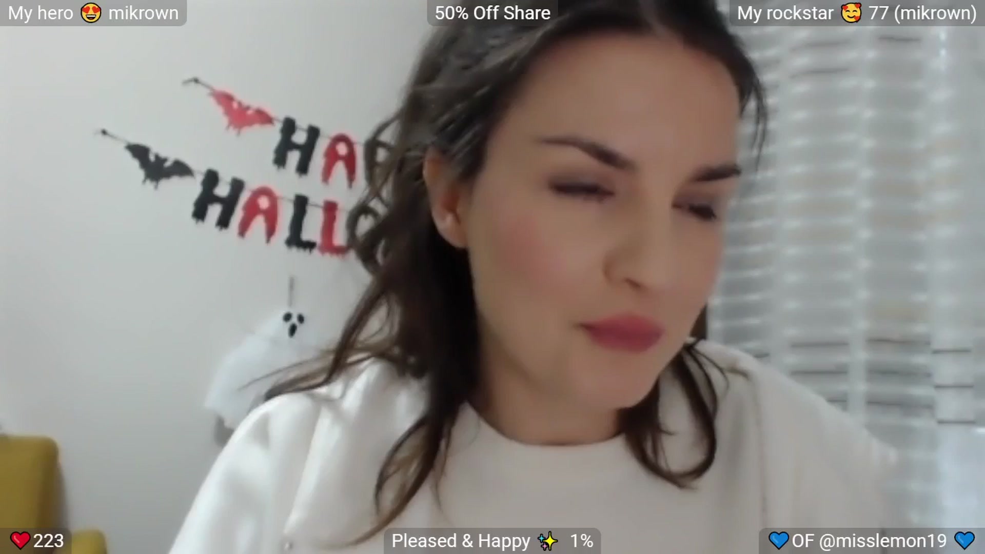 Gallery image thumbnail from BrightEyes's myfreecams stream on, 10/21/2025, 07:03 image 6 of 20