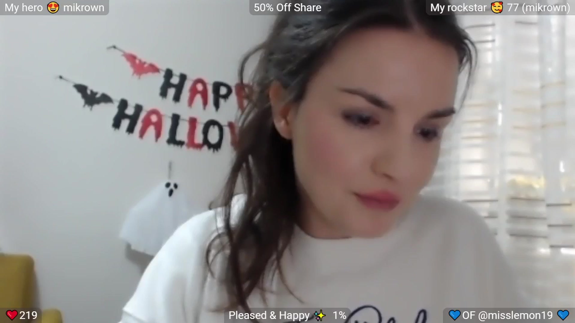 Gallery image thumbnail from BrightEyes's myfreecams stream on, 10/21/2025, 07:38 image 1 of 20