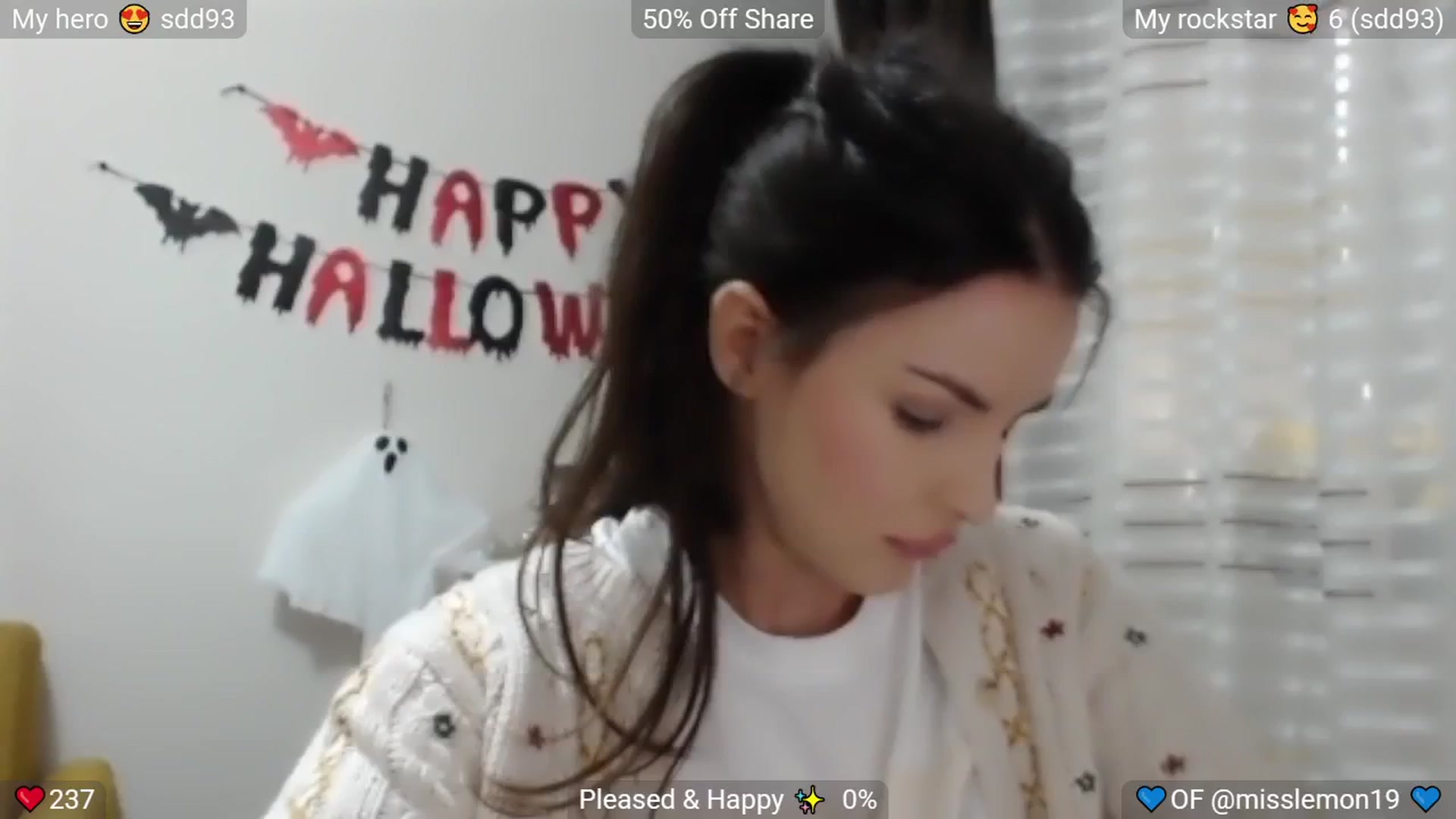 Gallery image thumbnail from BrightEyes's myfreecams stream on, 10/30/2025, 08:45 image 1 of 20