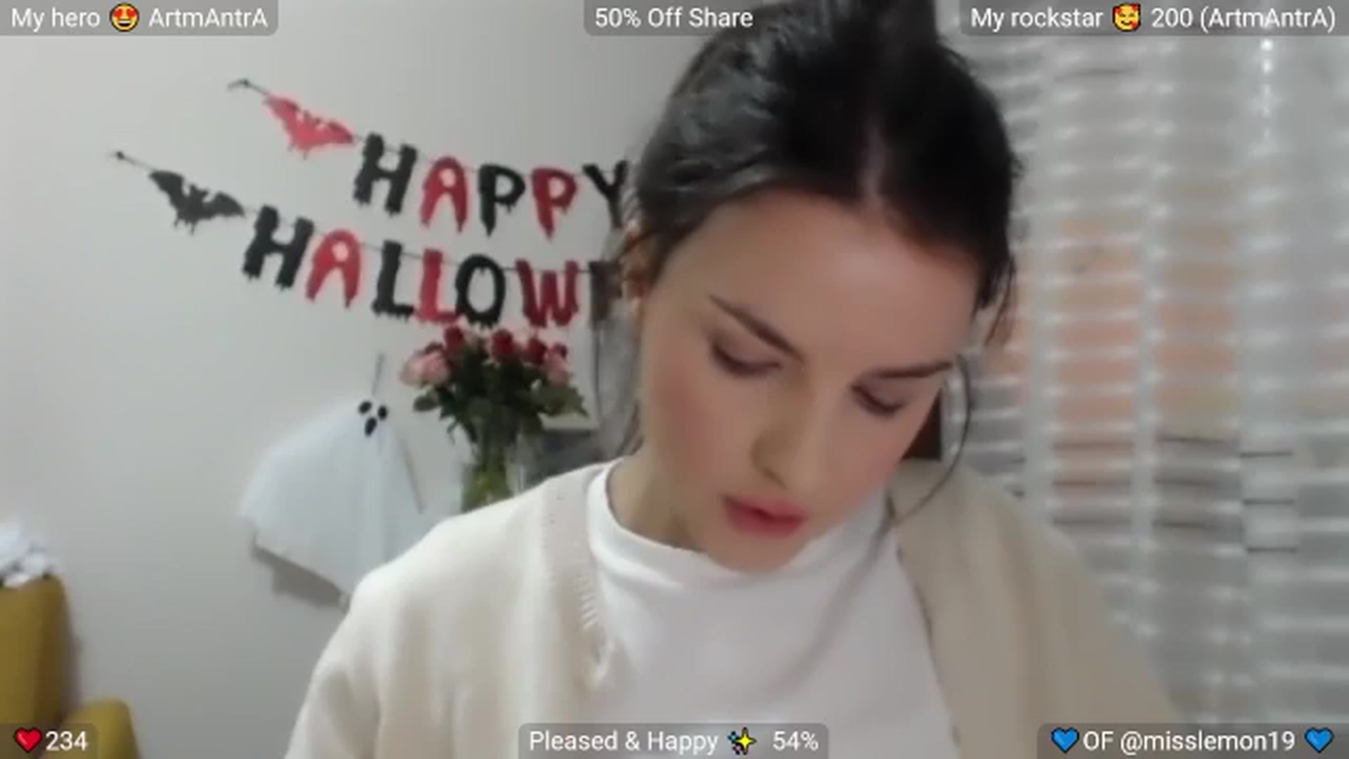 Gallery image thumbnail from BrightEyes's myfreecams stream on, 10/31/2025, 06:55 image 14 of 20