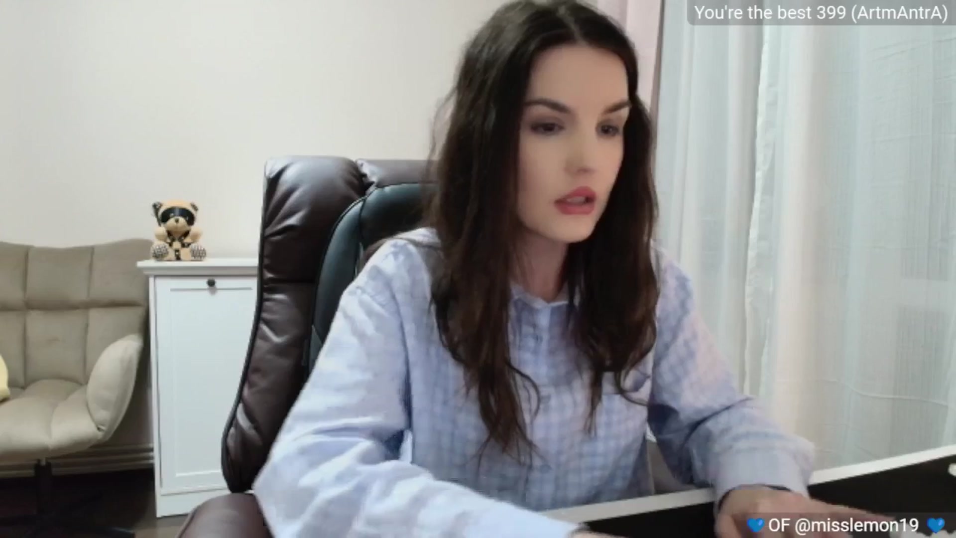 Gallery image thumbnail from BrightEyes's myfreecams stream on, 04/12/2026, 18:27 image 16 of 20