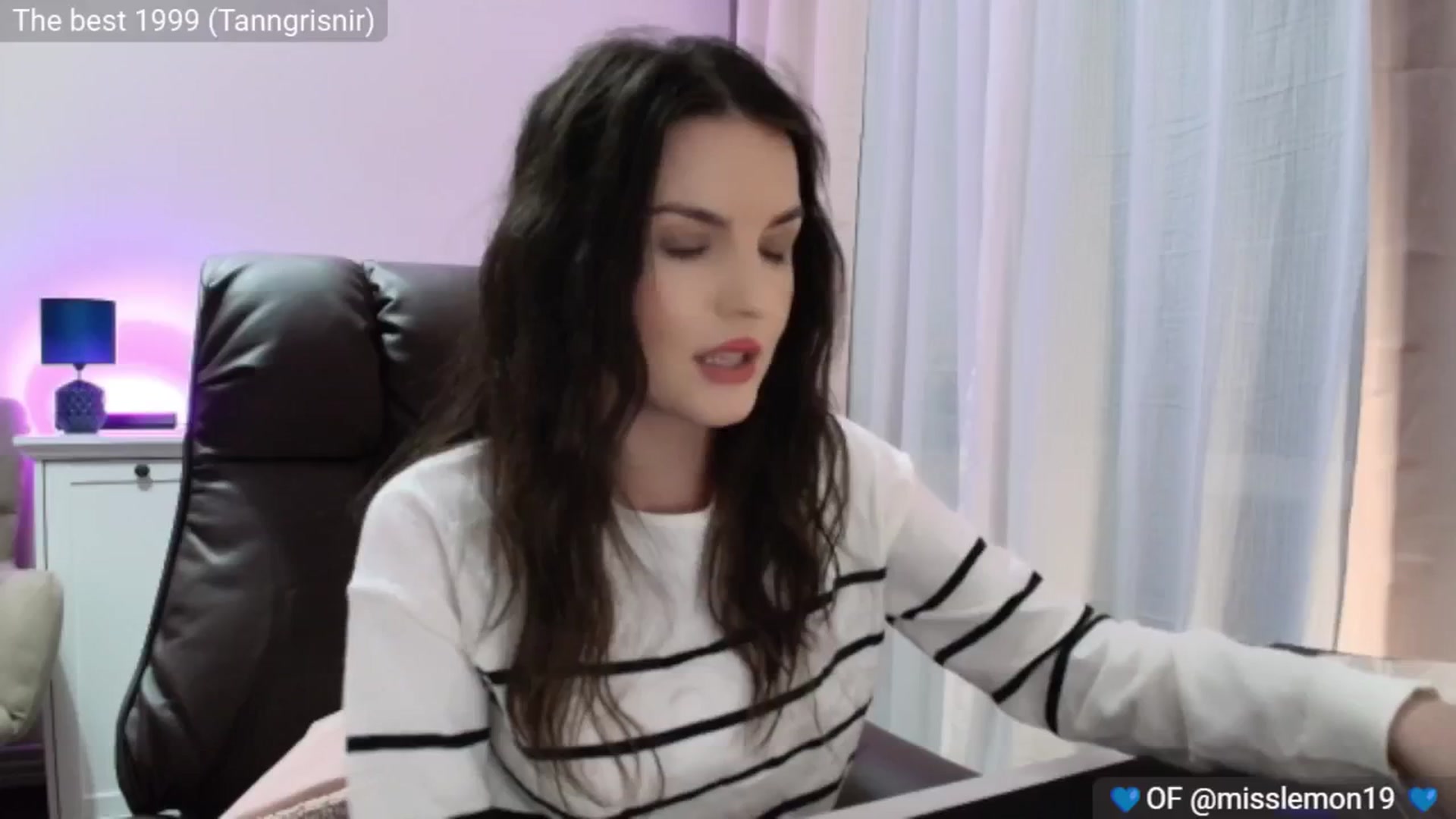 Gallery image thumbnail from BrightEyes's myfreecams stream on, 04/26/2026, 21:46 image 15 of 20