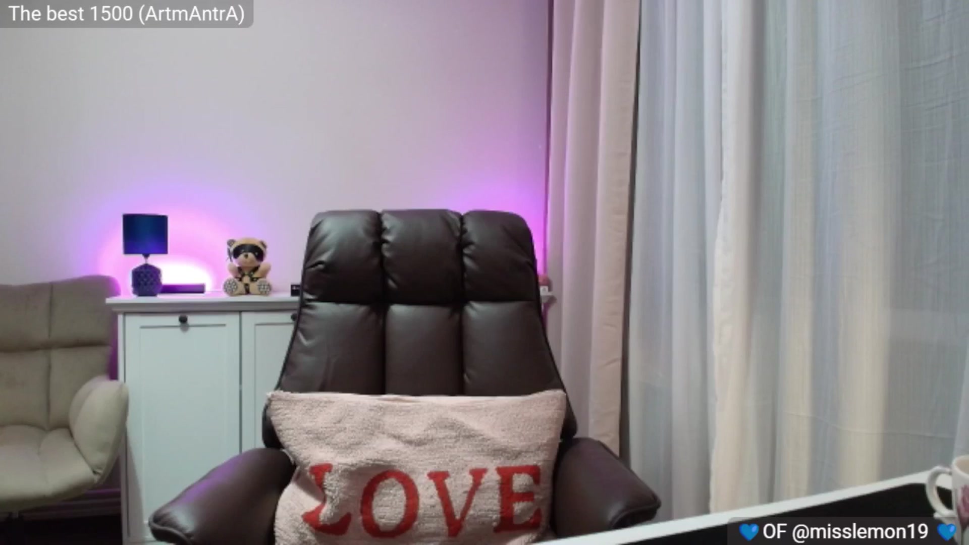 Gallery image thumbnail from BrightEyes's myfreecams stream on, 05/03/2026, 17:30 image 19 of 20