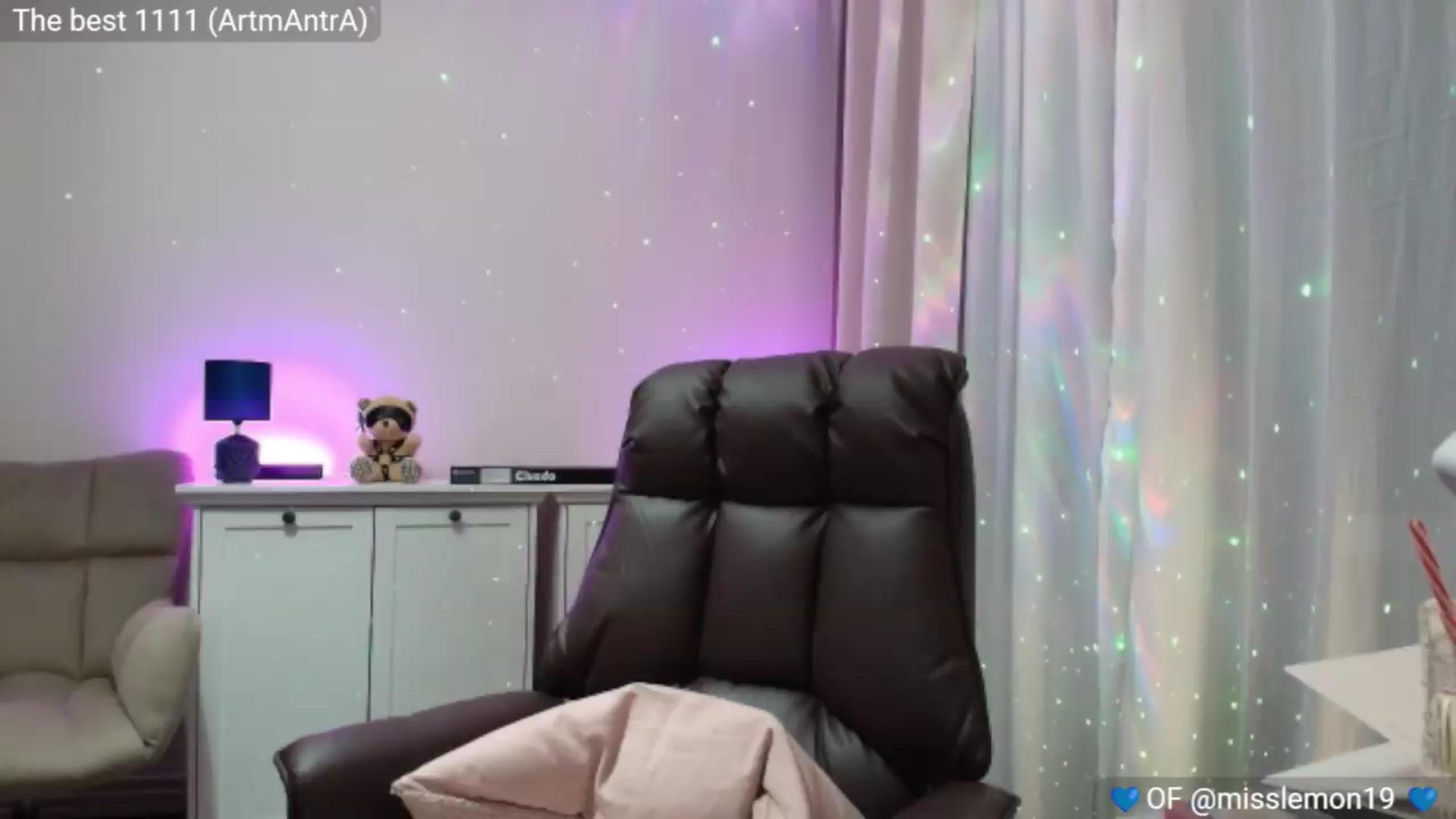 Gallery image thumbnail from BrightEyes's myfreecams stream on, 05/09/2026, 18:23 image 12 of 20