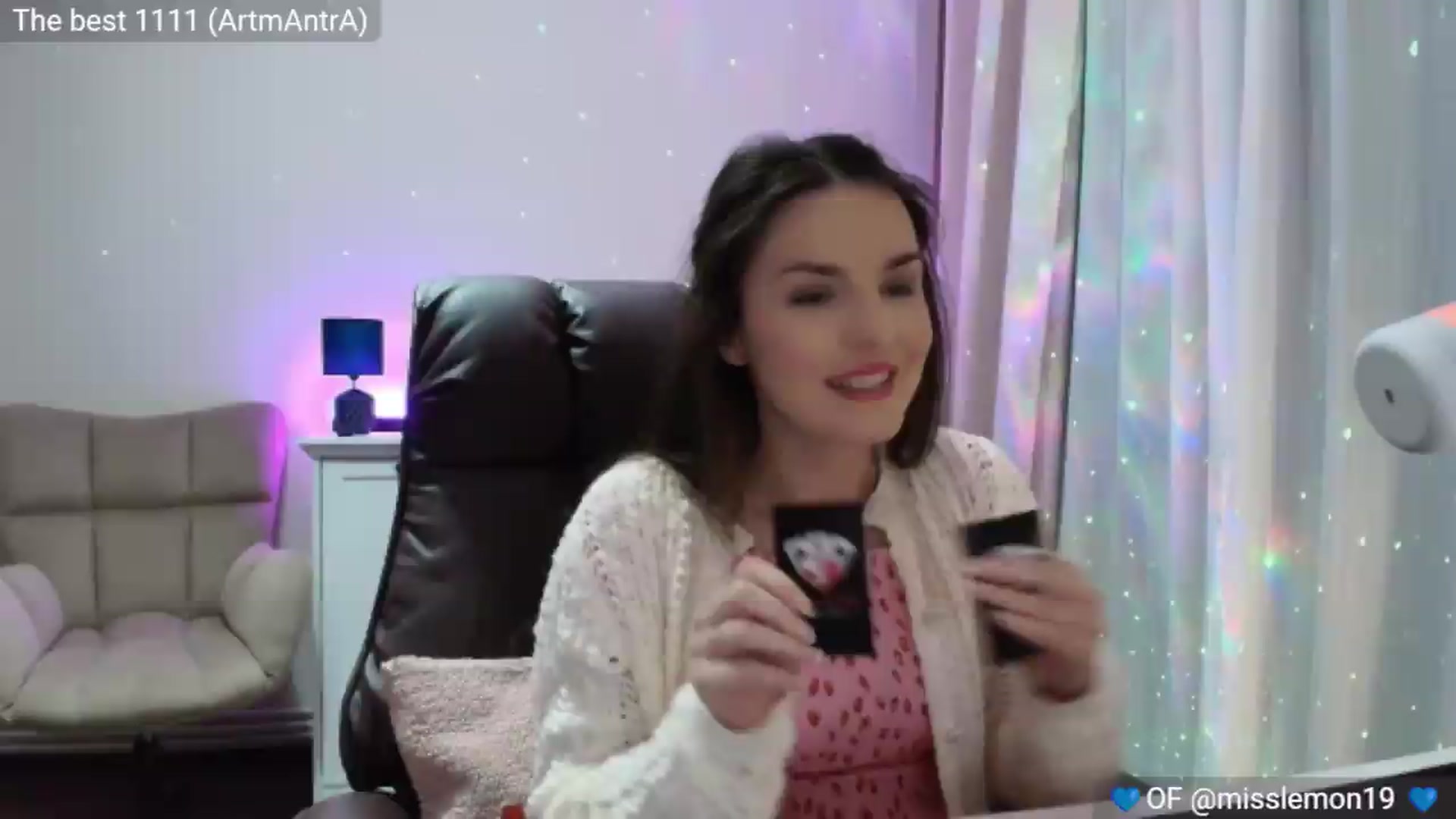 Gallery image thumbnail from BrightEyes's myfreecams stream on, 05/16/2026, 21:26 image 9 of 20