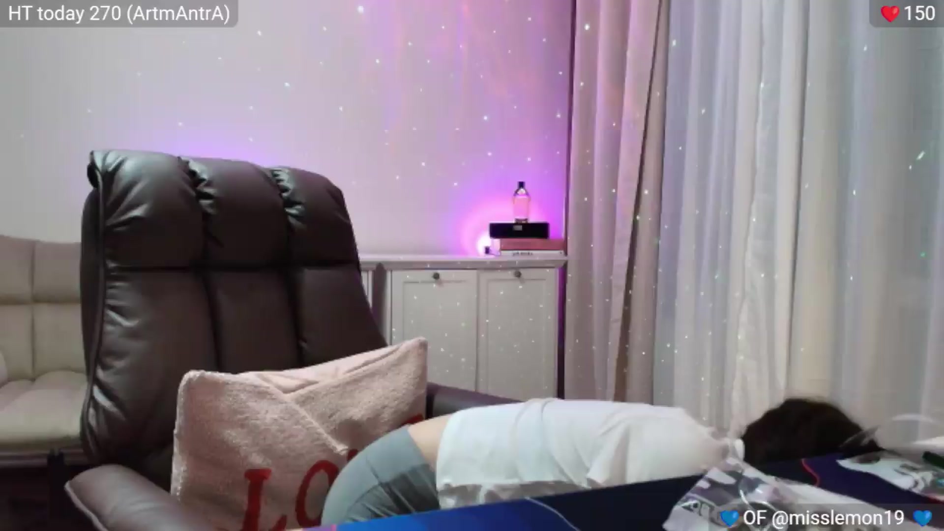 Gallery image thumbnail from BrightEyes's myfreecams stream on, 06/05/2026, 17:13 image 15 of 20
