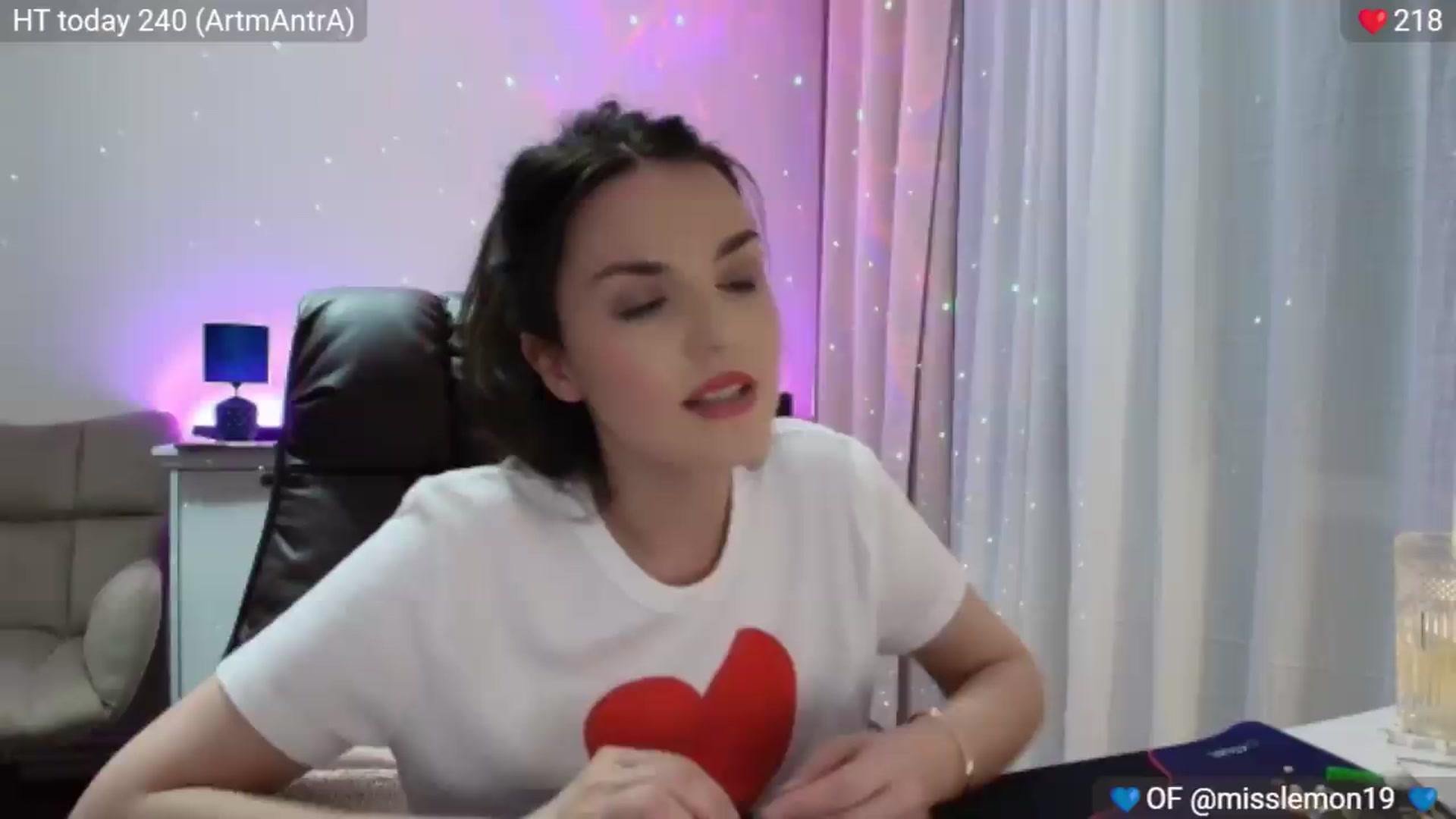 Gallery image thumbnail from BrightEyes's myfreecams stream on, 06/07/2026, 21:42 image 15 of 20